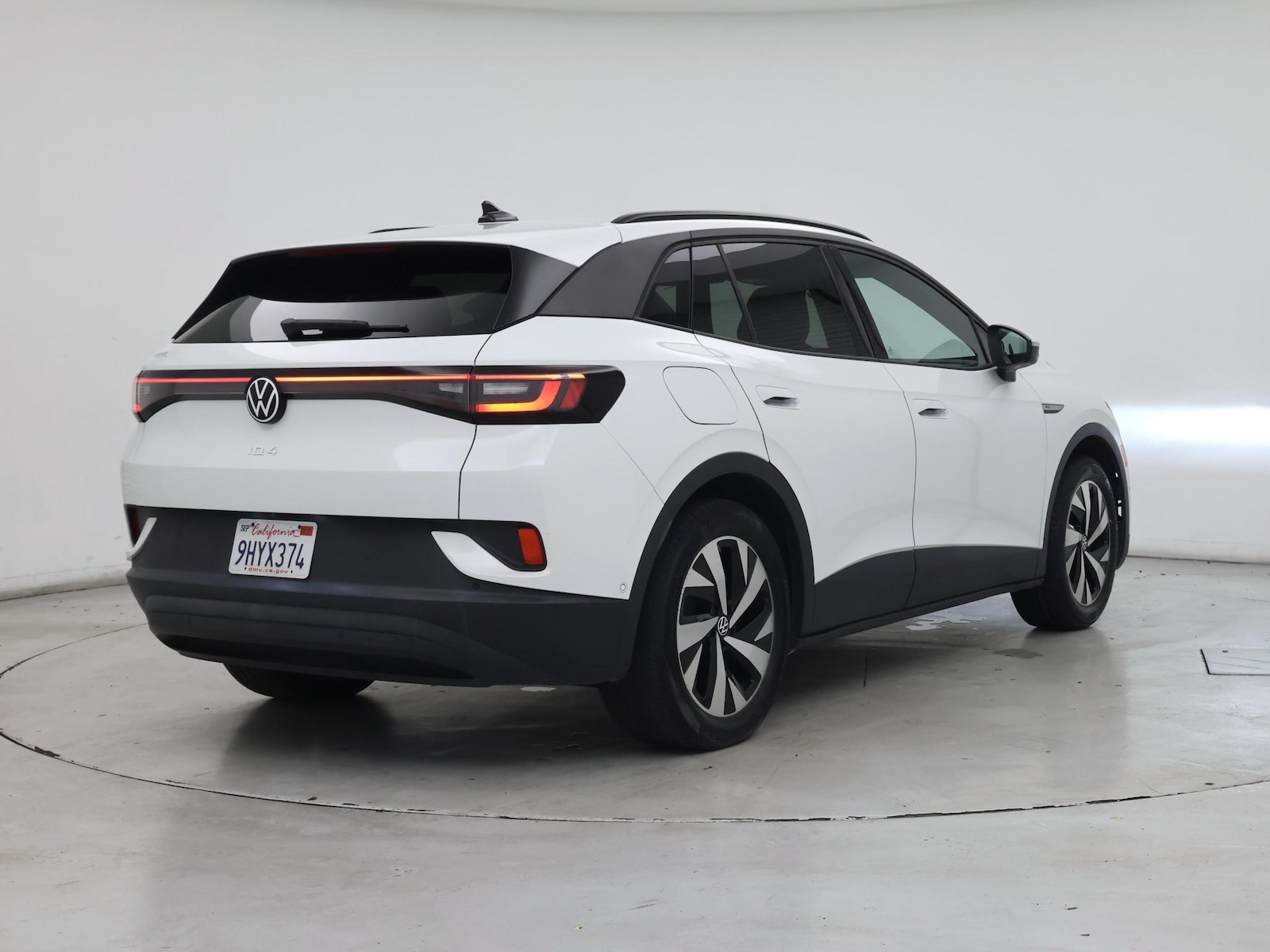 2023 Volkswagen ID.4 PRO - Photo 9