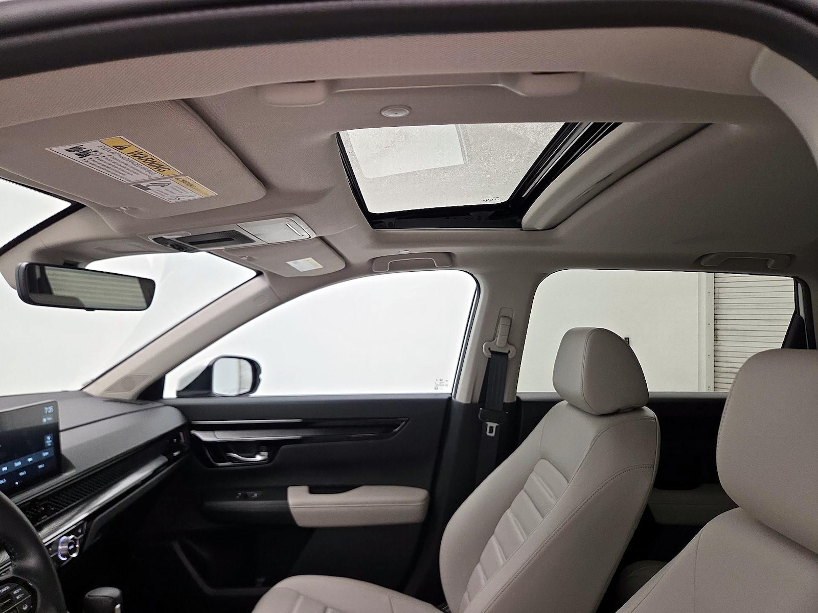 Sunroof(s) & Overhead Airbags