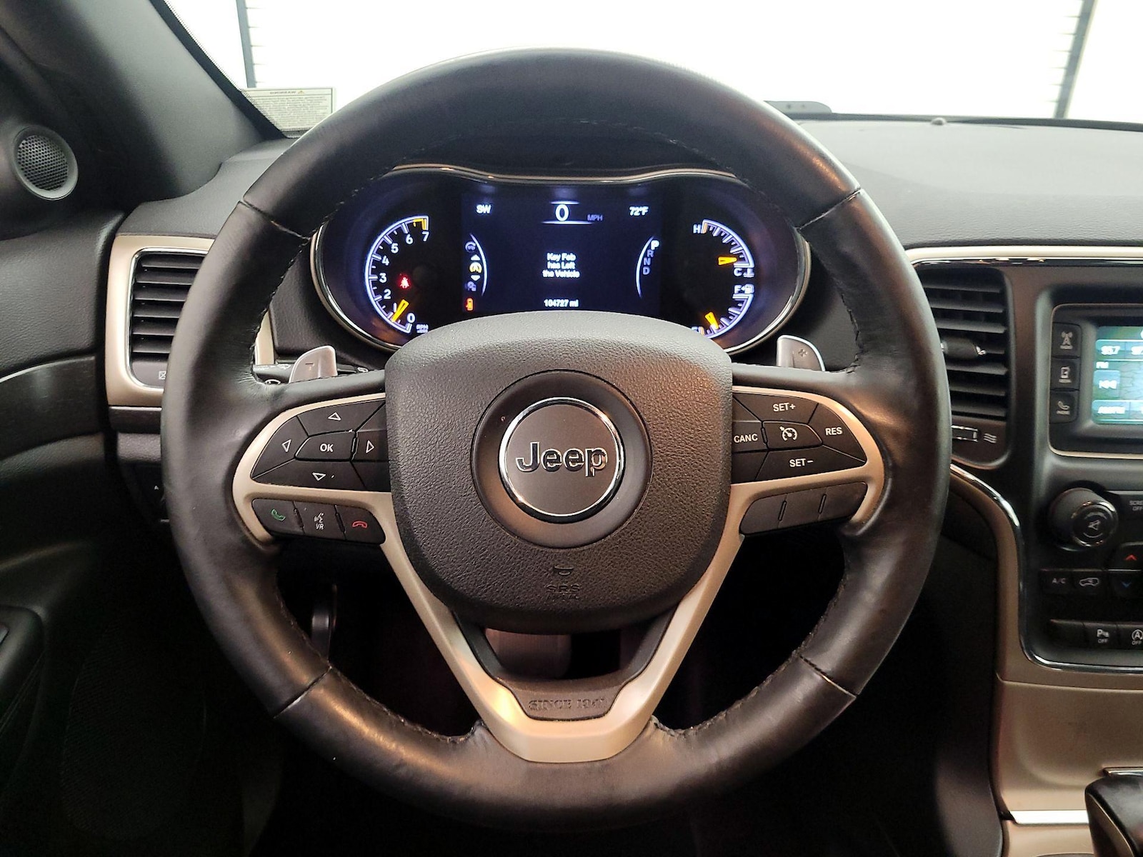 2017 Jeep Grand Cherokee Laredo - Photo 11