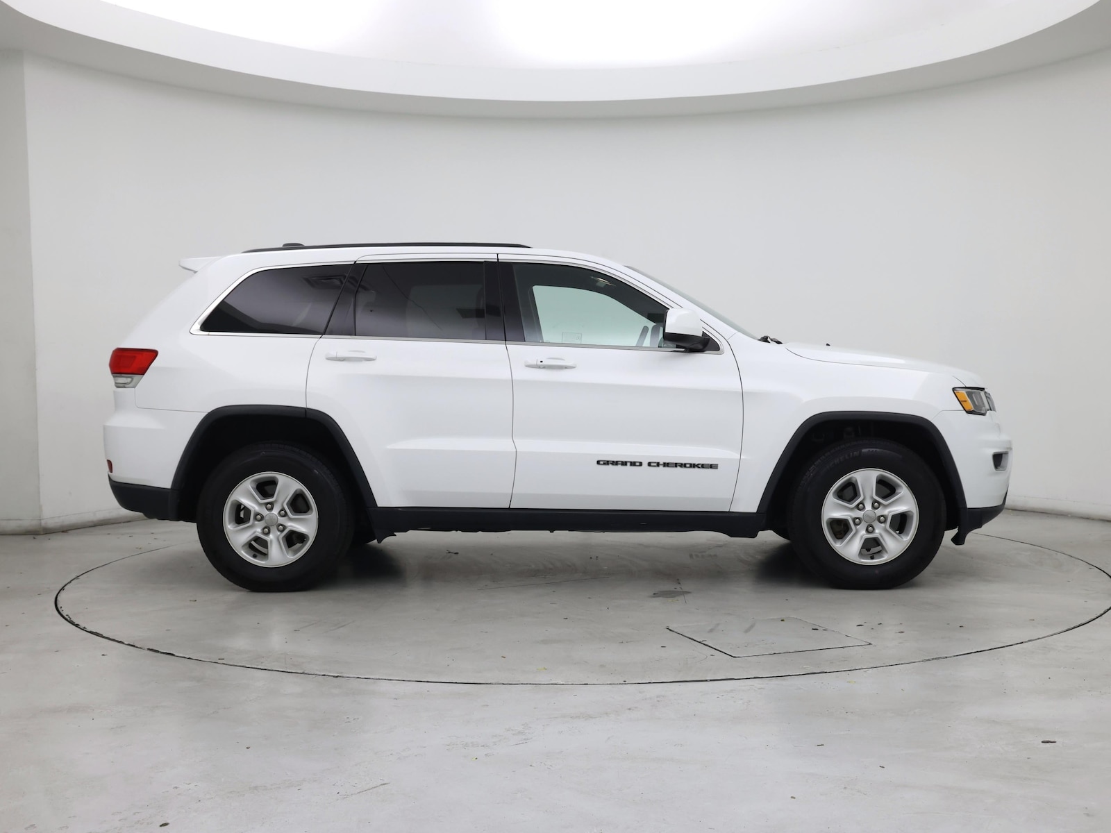 2017 Jeep Grand Cherokee Laredo - Photo 8