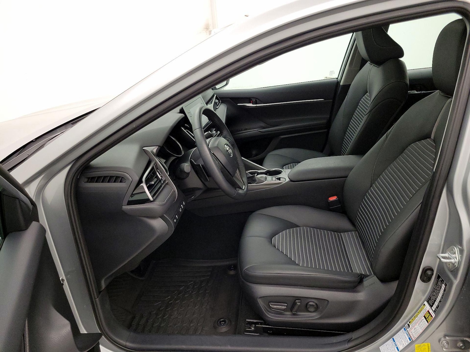 Power Seat(s) & Side Airbags