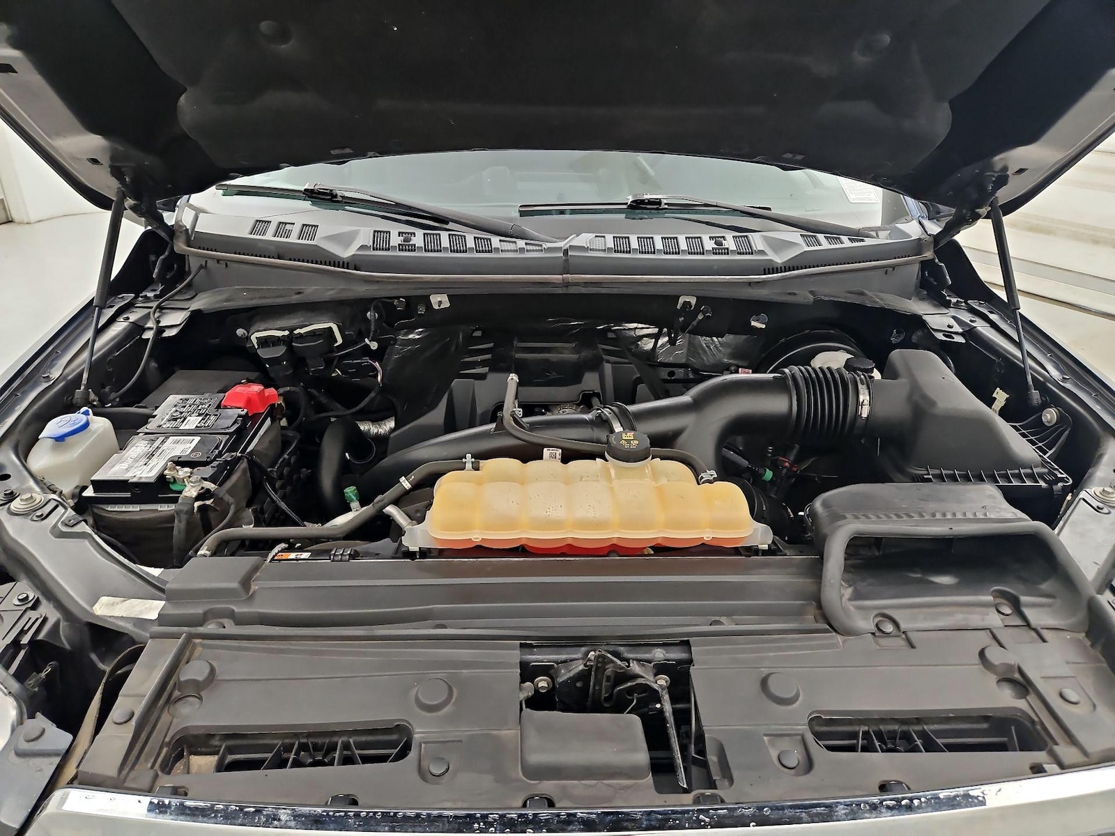 2017 Ford F-150 XLT - Photo 23
