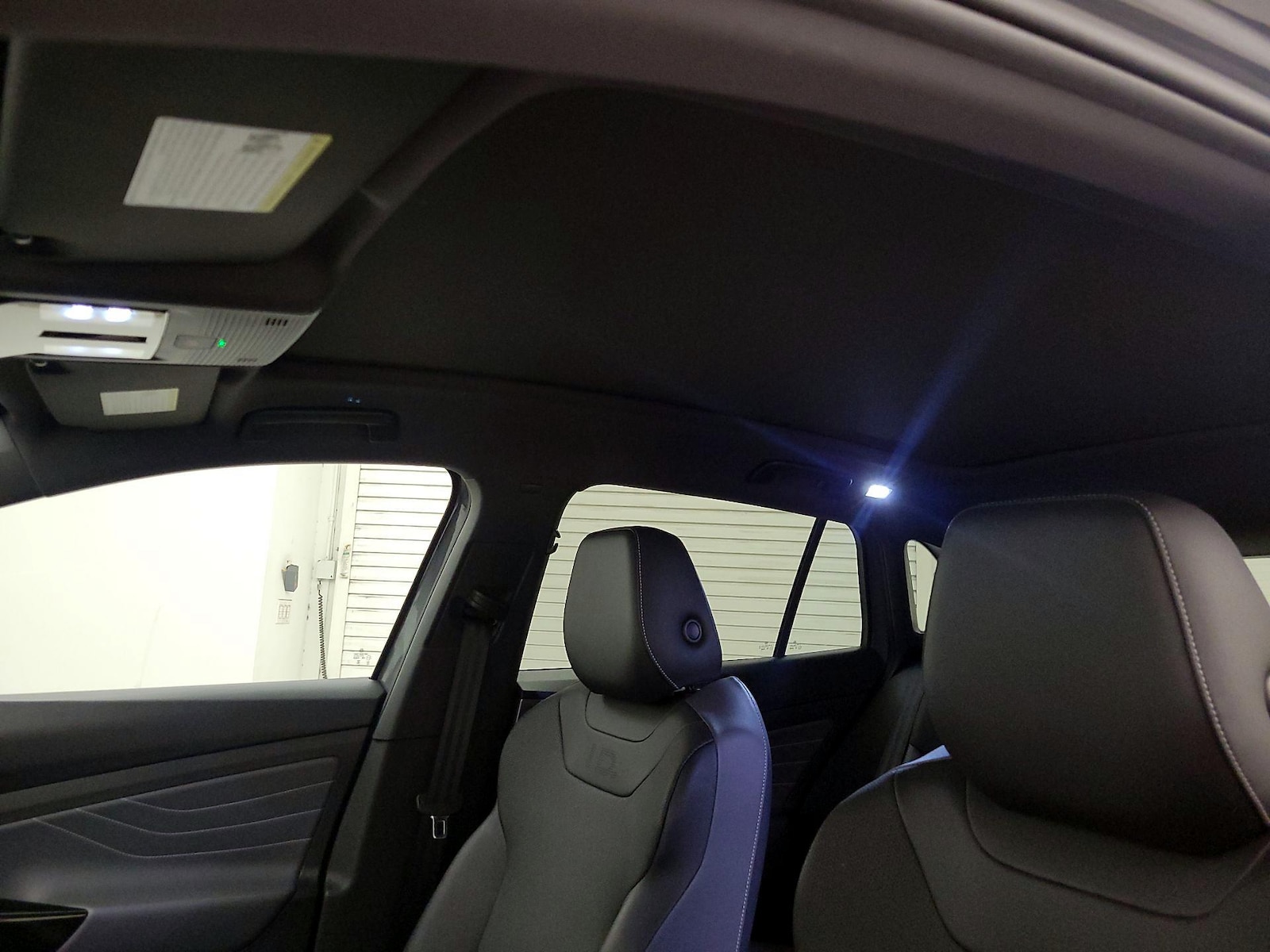 Skylight(s) & Overhead Airbags