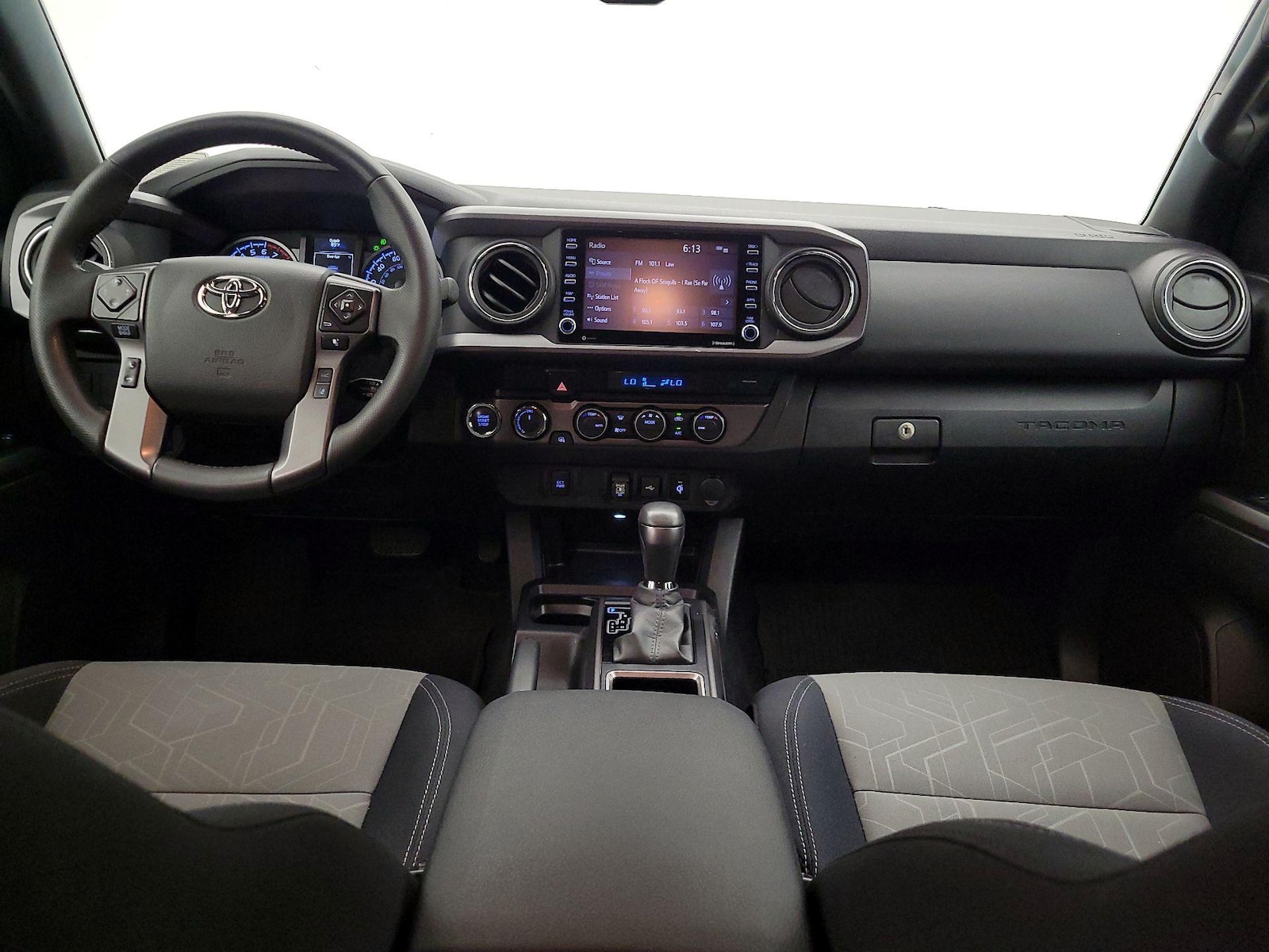 Apple CarPlay® & Android Auto™