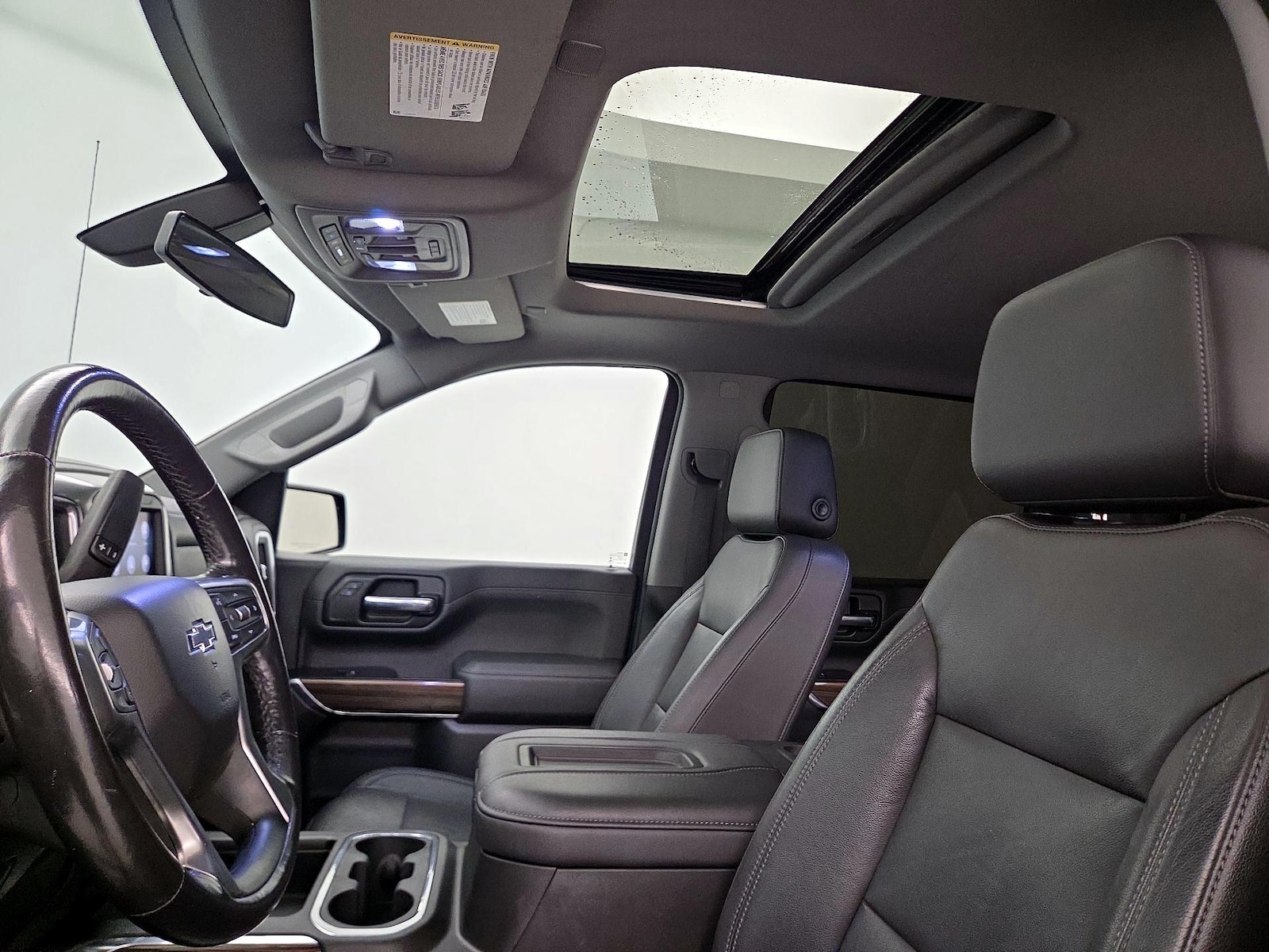 Sunroof(s) & Overhead Airbags
