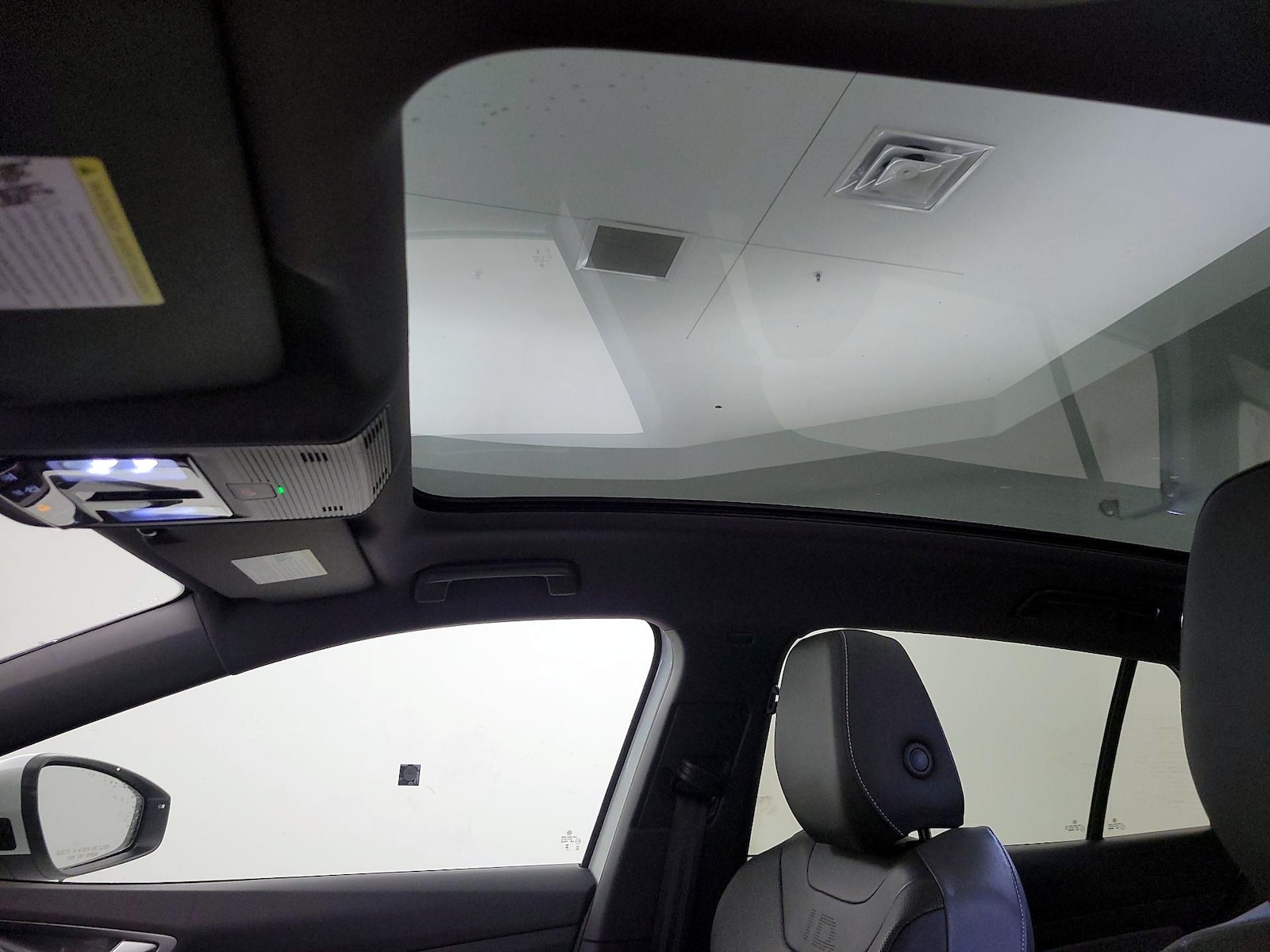 Skylight(s) & Overhead Airbags