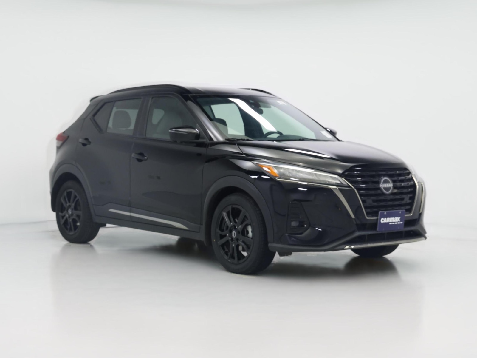 2023 Nissan Kicks