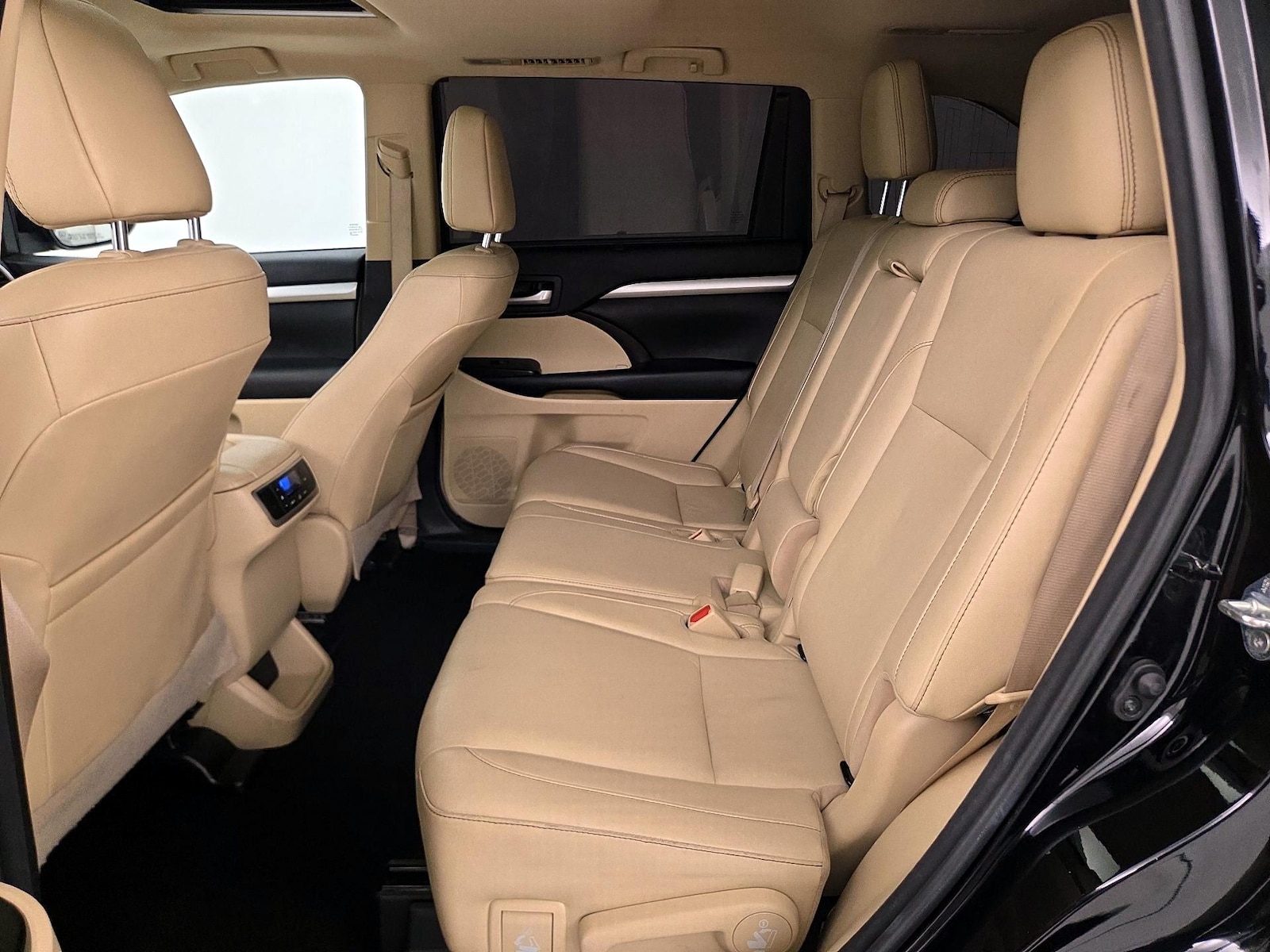 Rear Air Conditioning