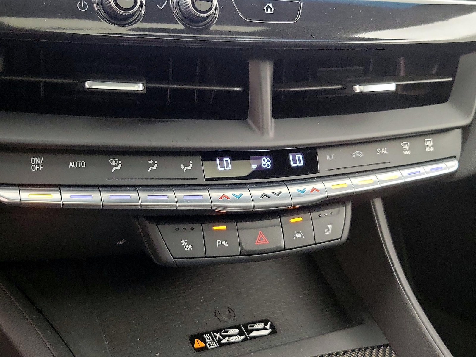 2024 Cadillac CT4 V-Series Blackwing - Photo 18