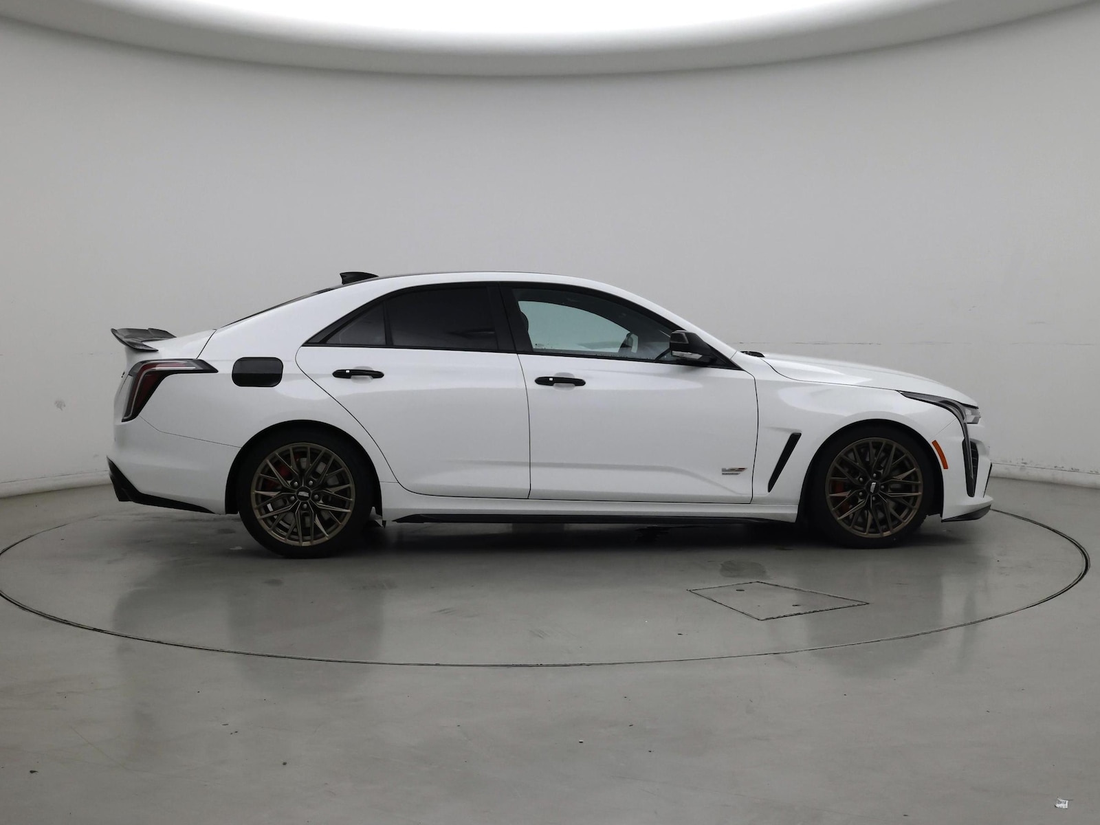 2024 Cadillac CT4 V-Series Blackwing - Photo 8