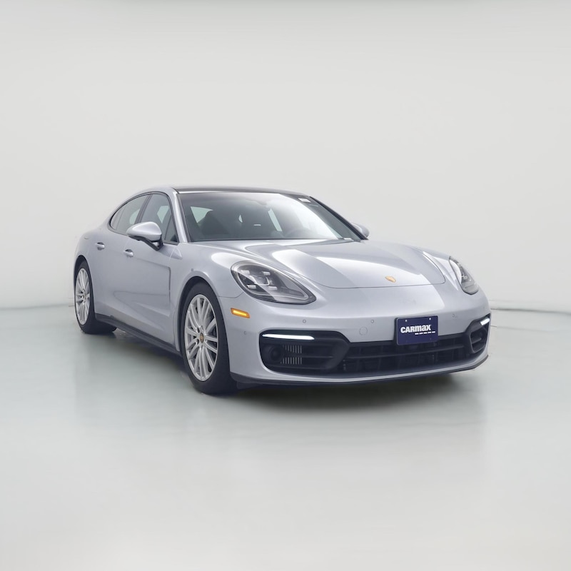 2023 Porsche Panamera 4
