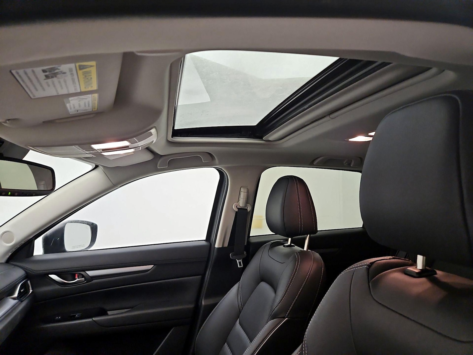 Sunroof(s) & Overhead Airbags