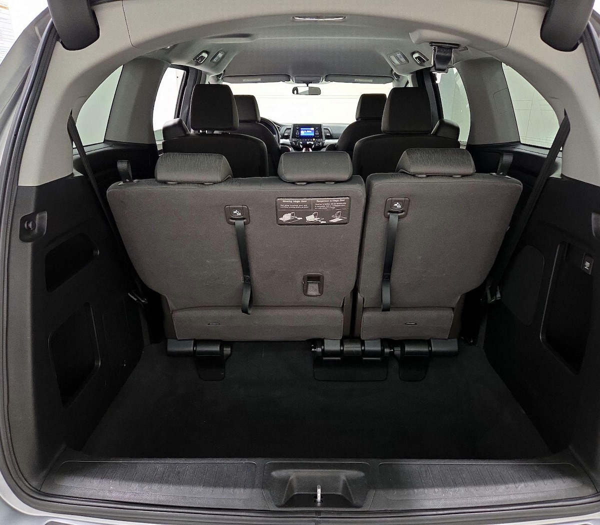 Trunk/Cargo (Seats Up)