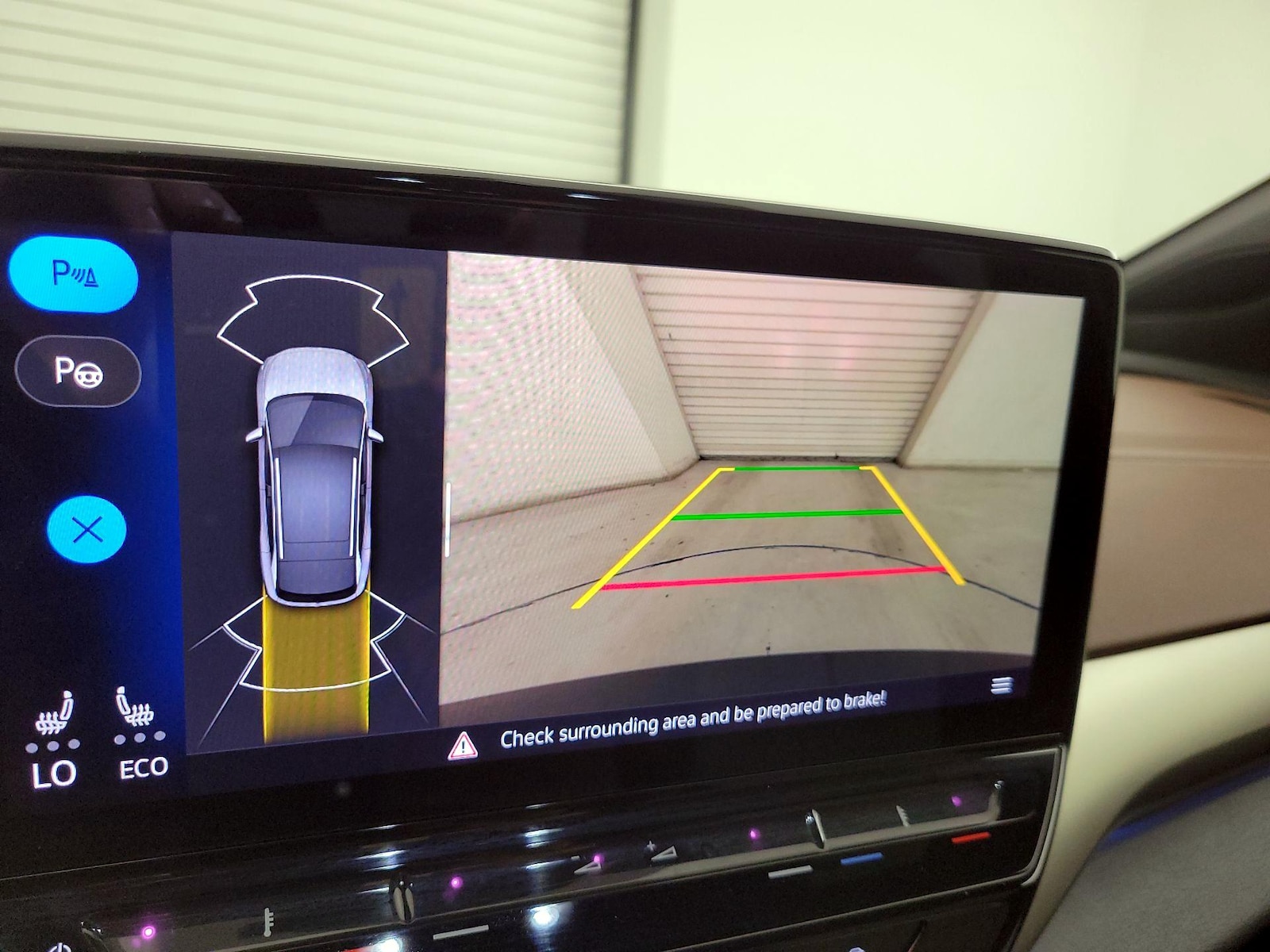 2023 Volkswagen ID.4 PRO - Photo 16