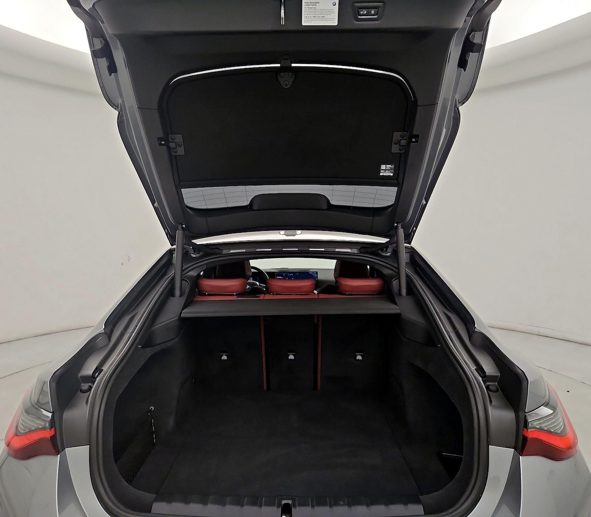 Trunk/Cargo (Seats Up)