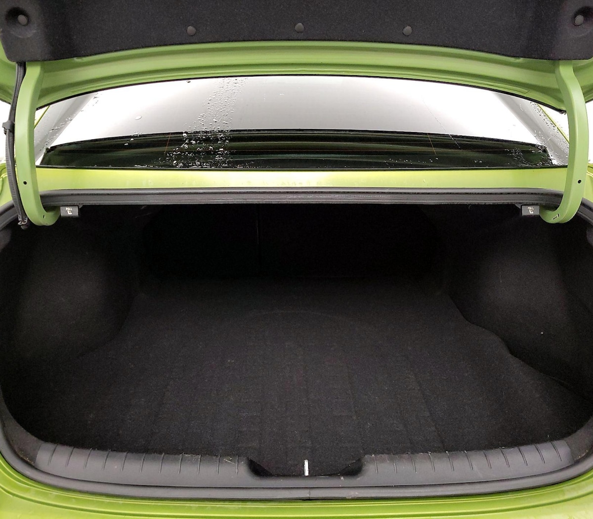 Trunk/Cargo (Seats Up)