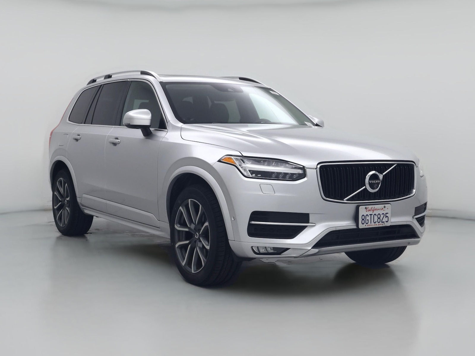 2019 Volvo XC90 Momentum