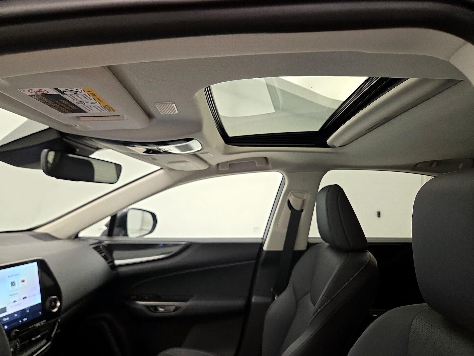 Sunroof(s) & Overhead Airbags