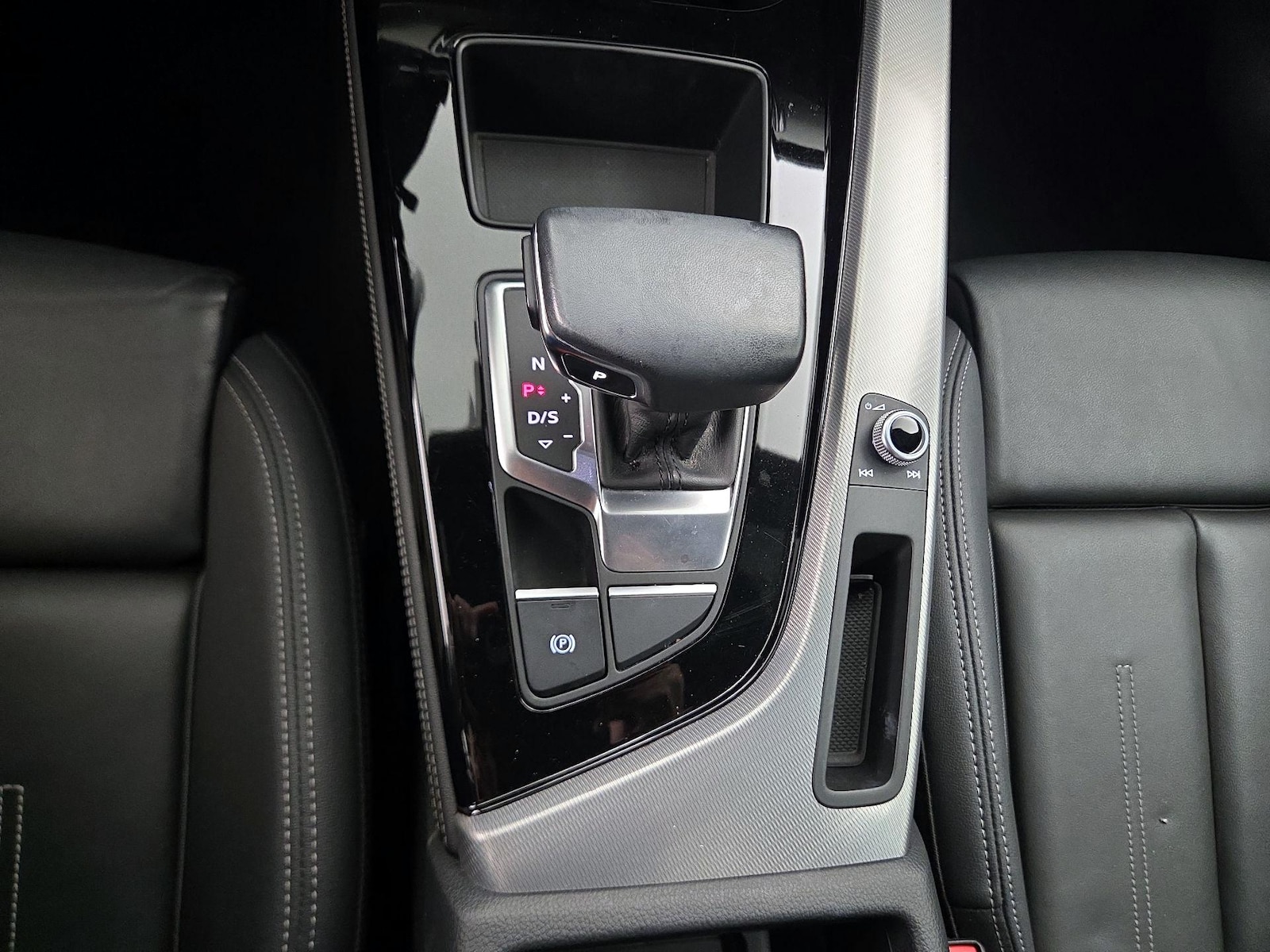 2024 Audi A5 Sportback Premium Plus - Photo 18