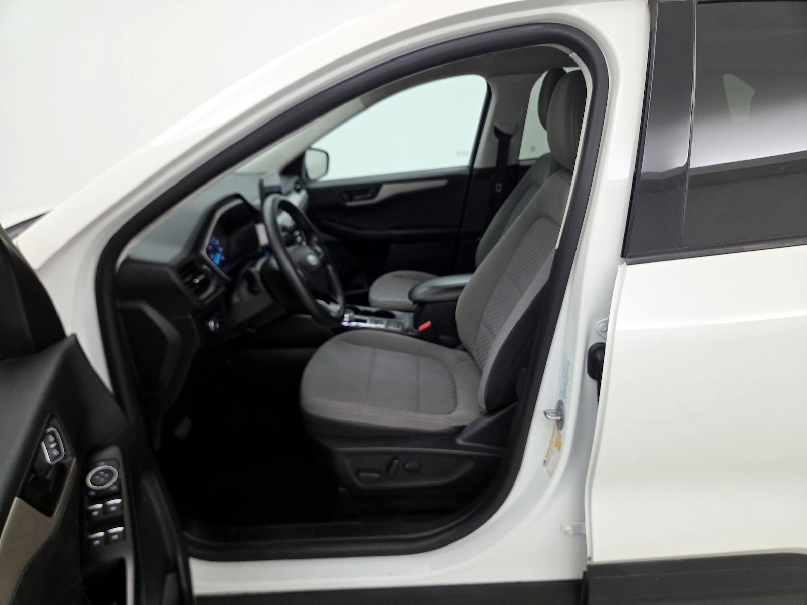 Power Seat(s) & Side Airbags
