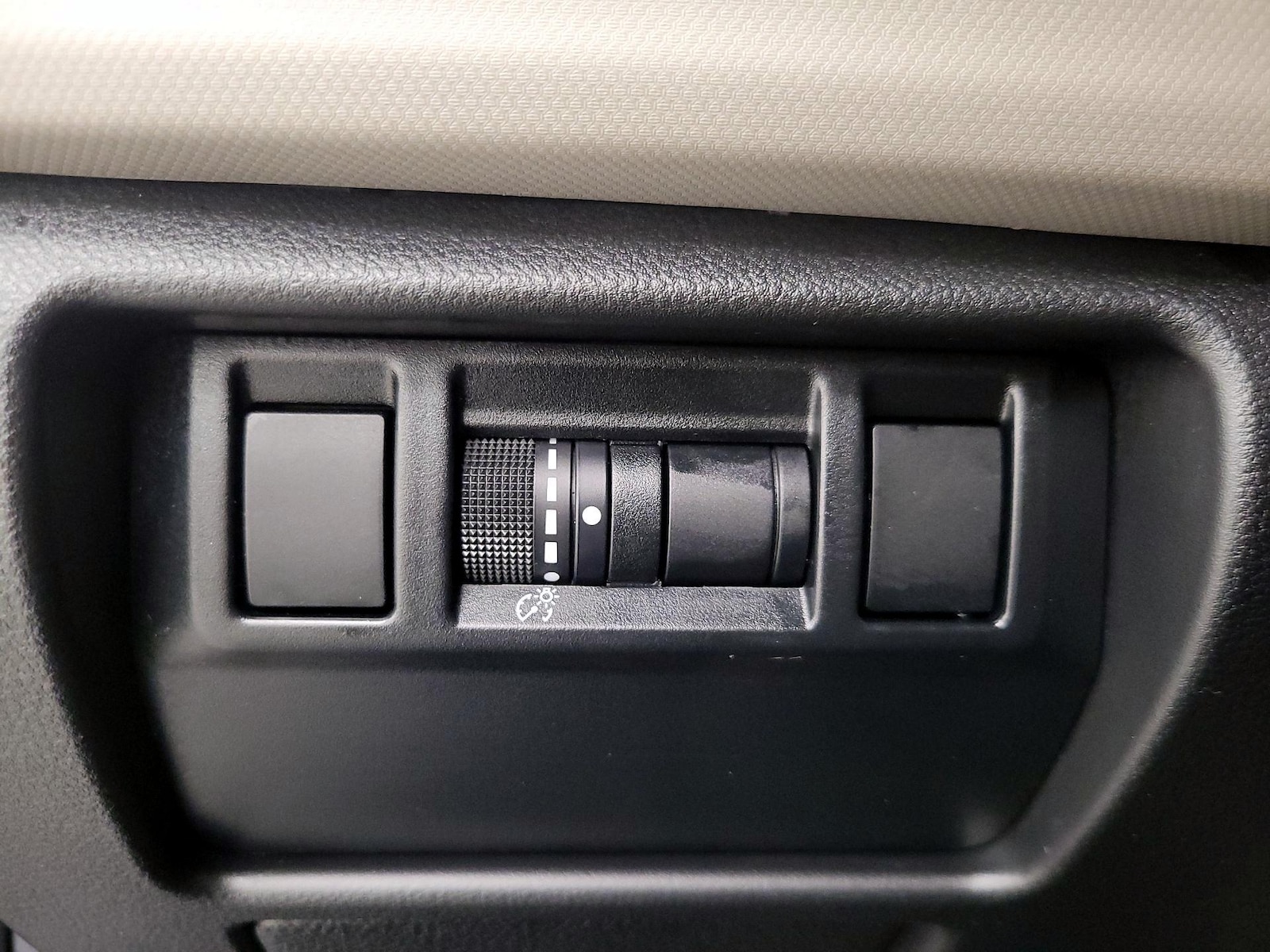 2026 Subaru Forester Base - Photo 14