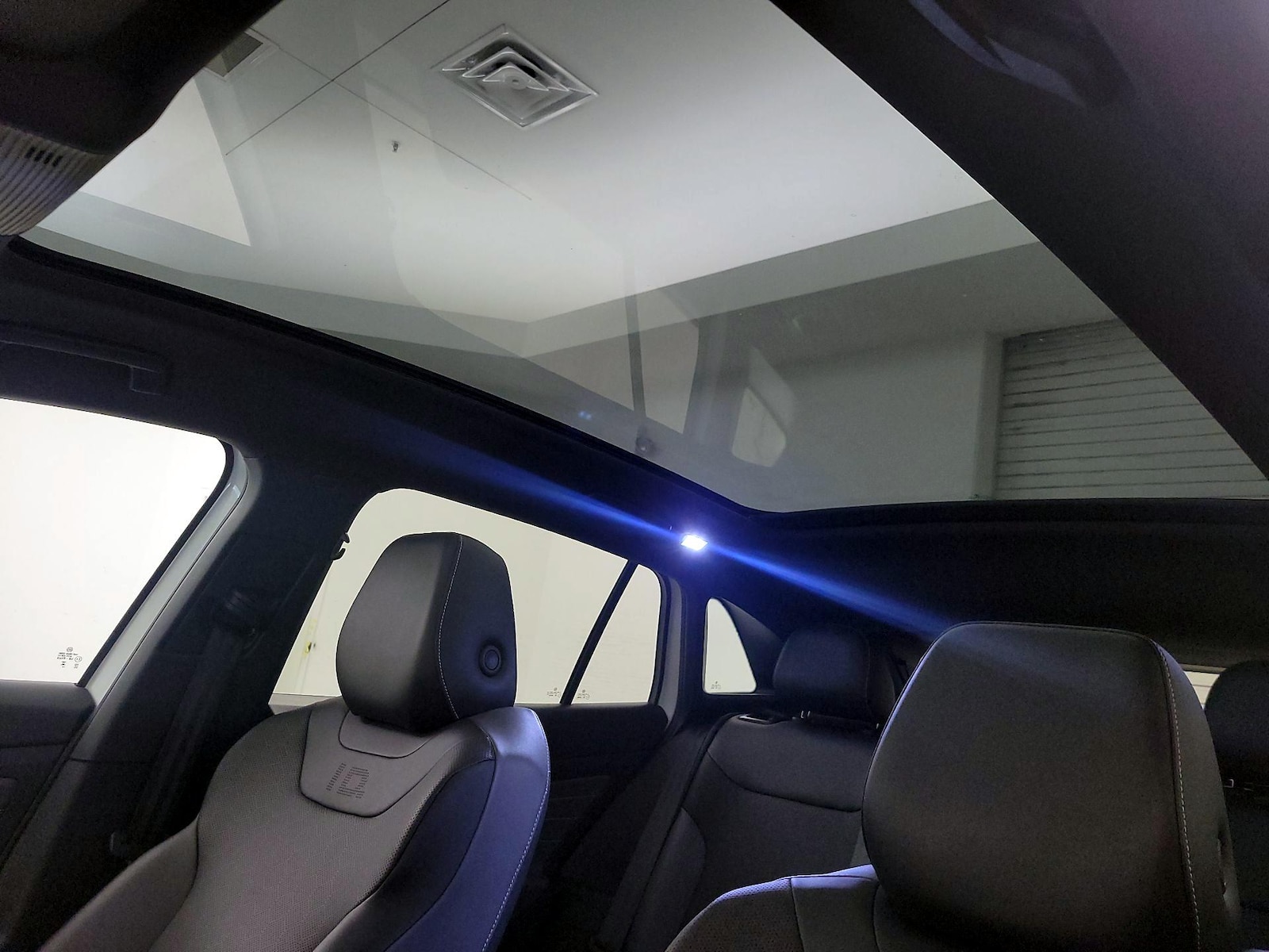 Skylight(s) & Overhead Airbags
