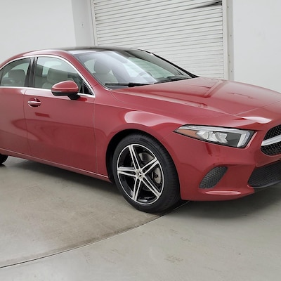 2022 Mercedes-Benz A220