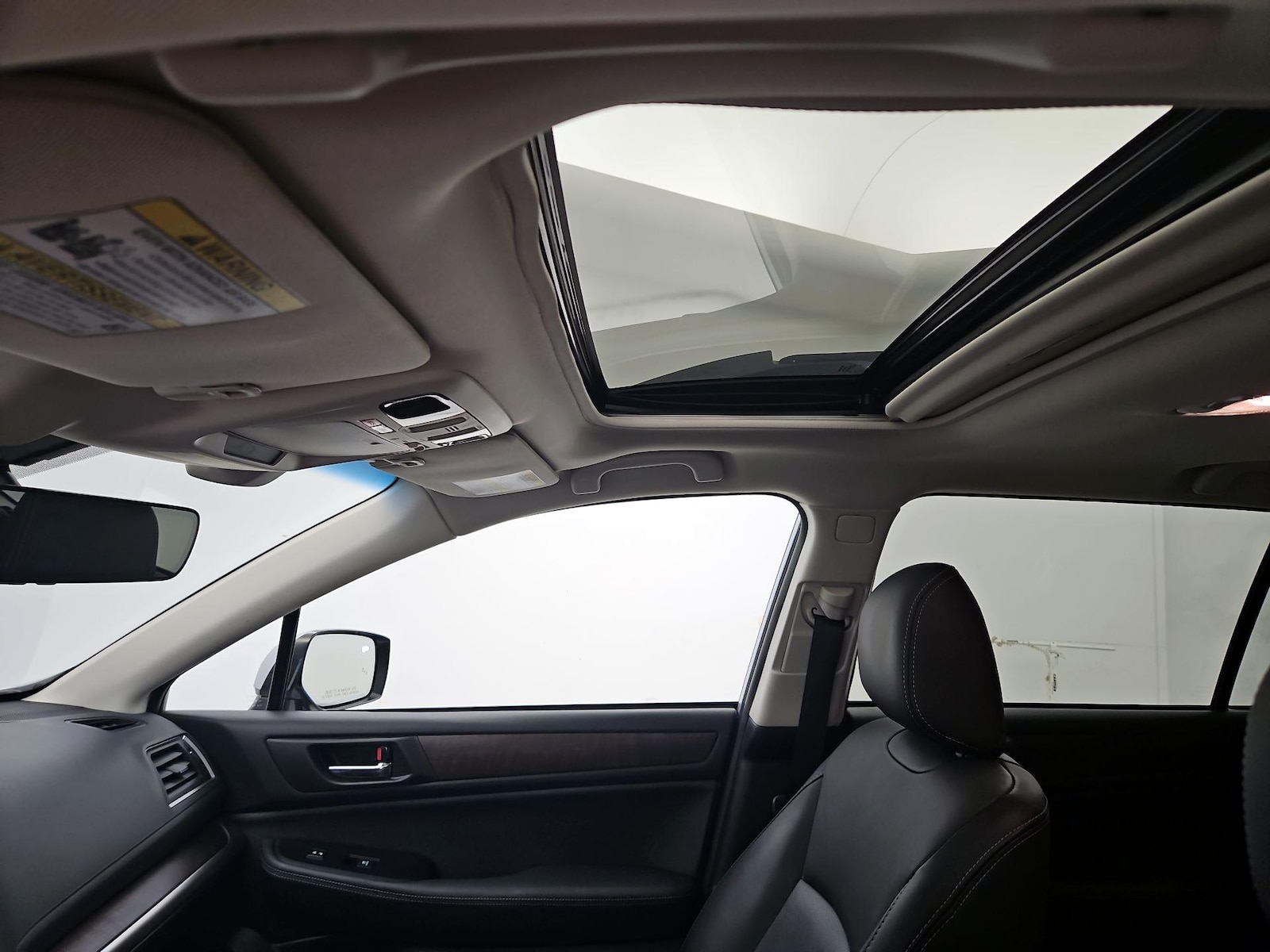 Sunroof(s) & Overhead Airbags