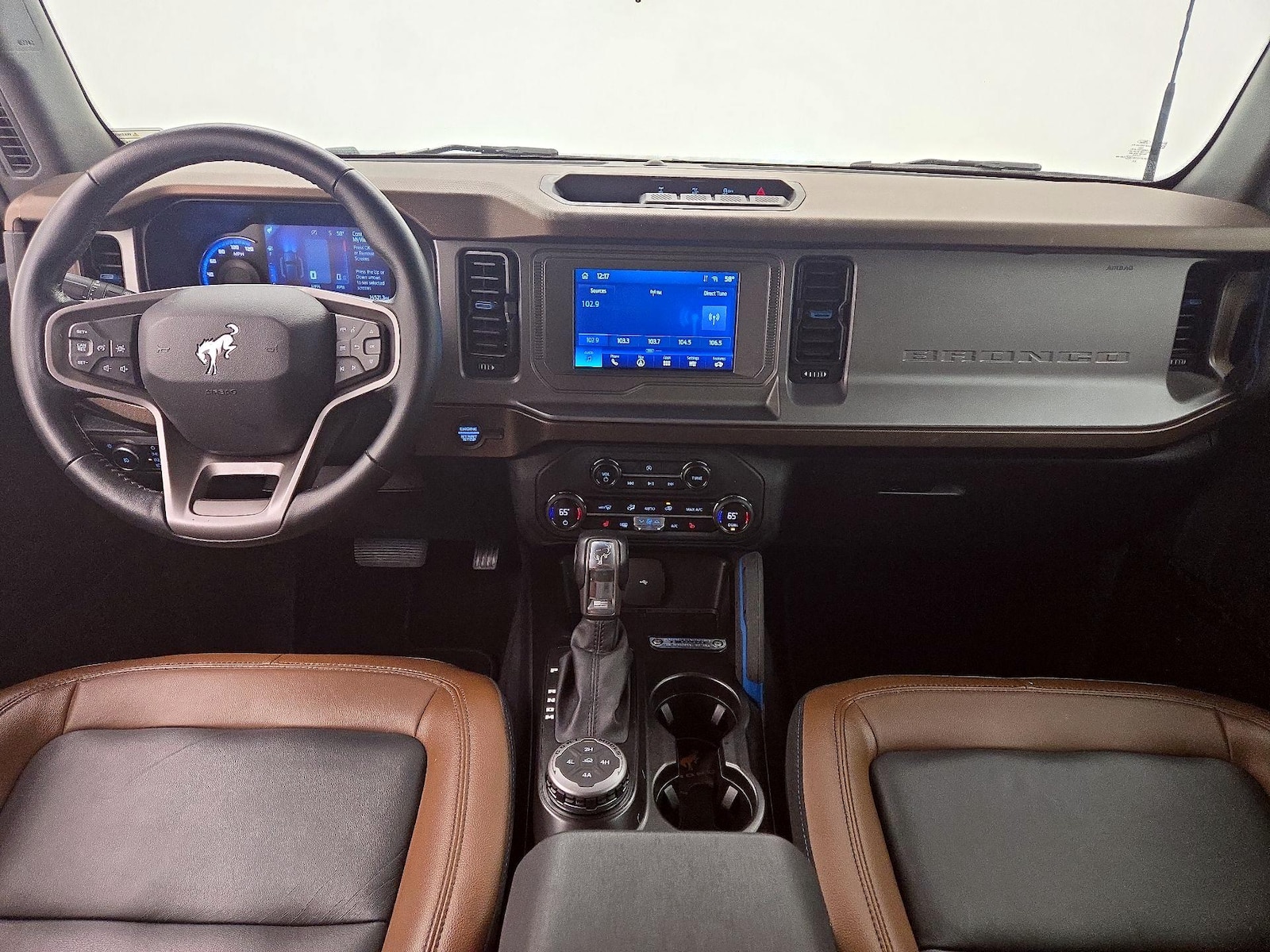 Apple CarPlay® & Android Auto™