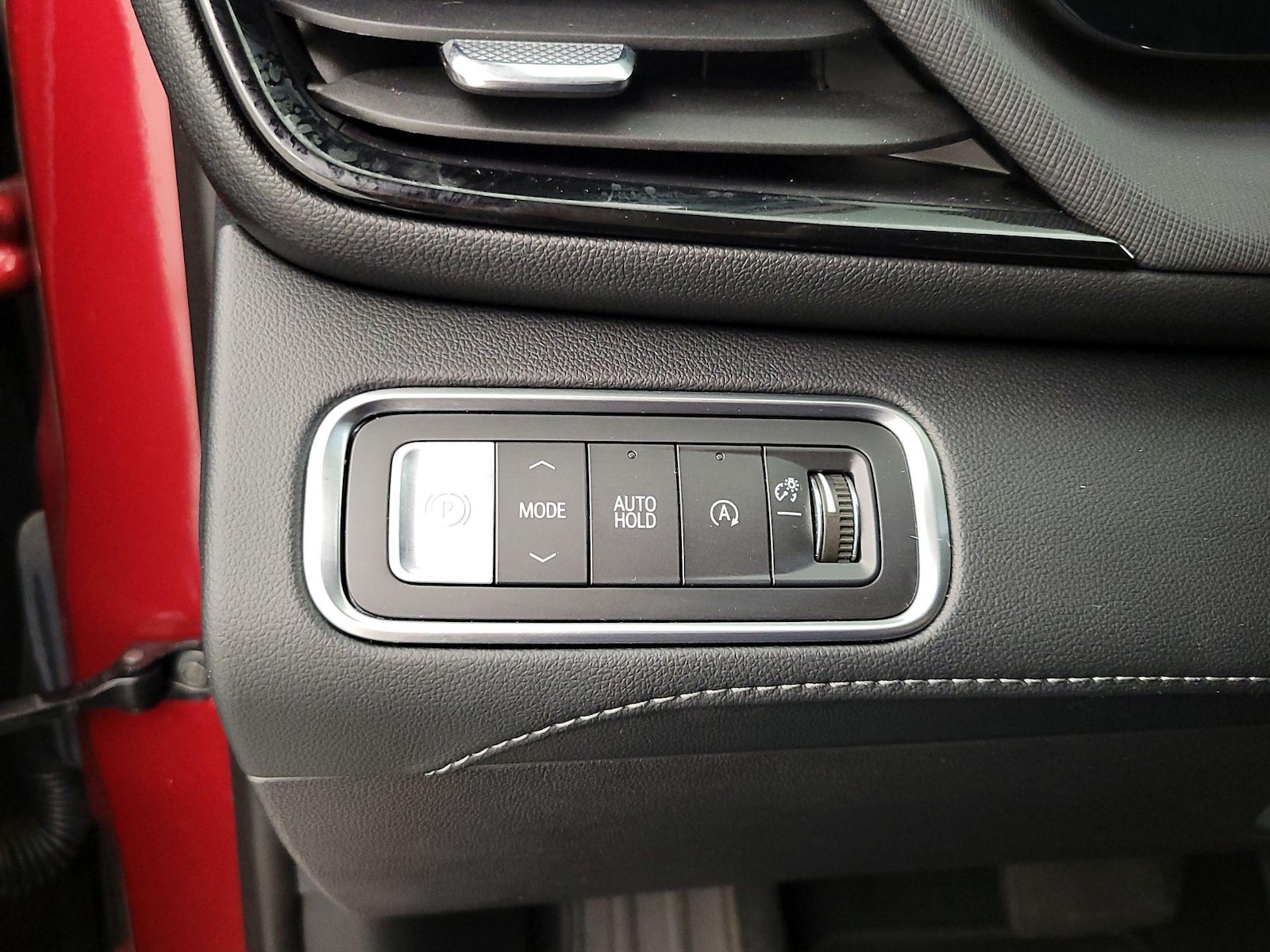 2026 Buick Enclave Preferred - Photo 14