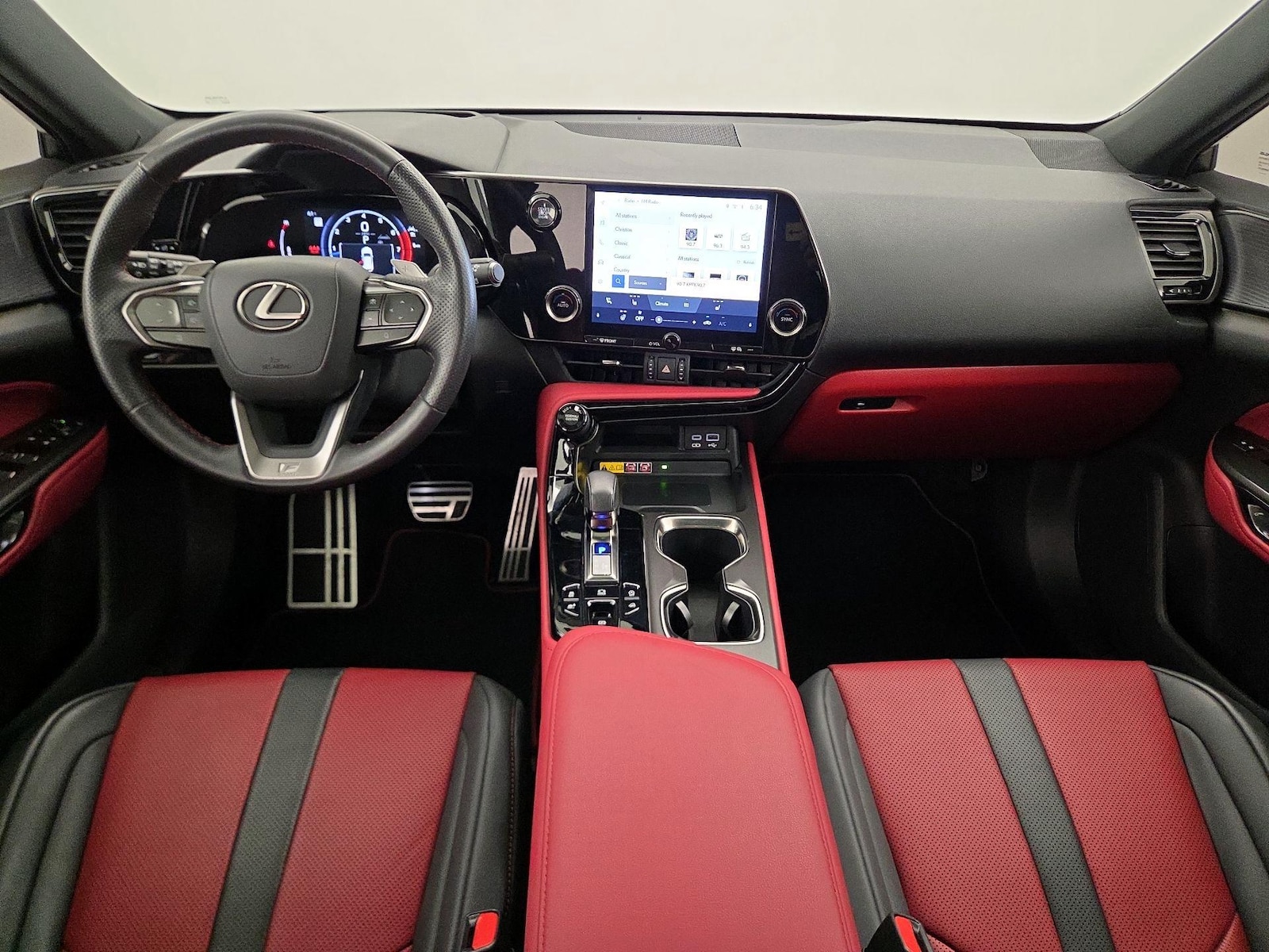 Apple CarPlay® & Android Auto™