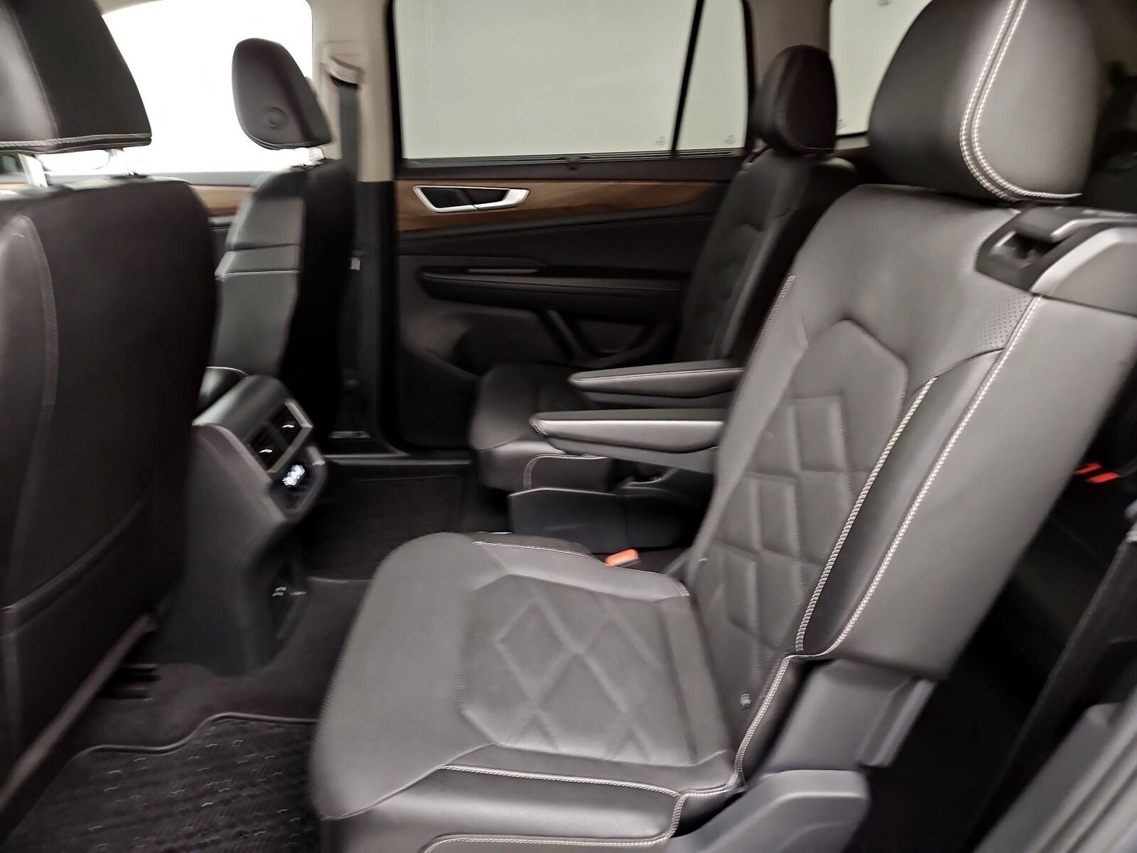 Rear Air Conditioning