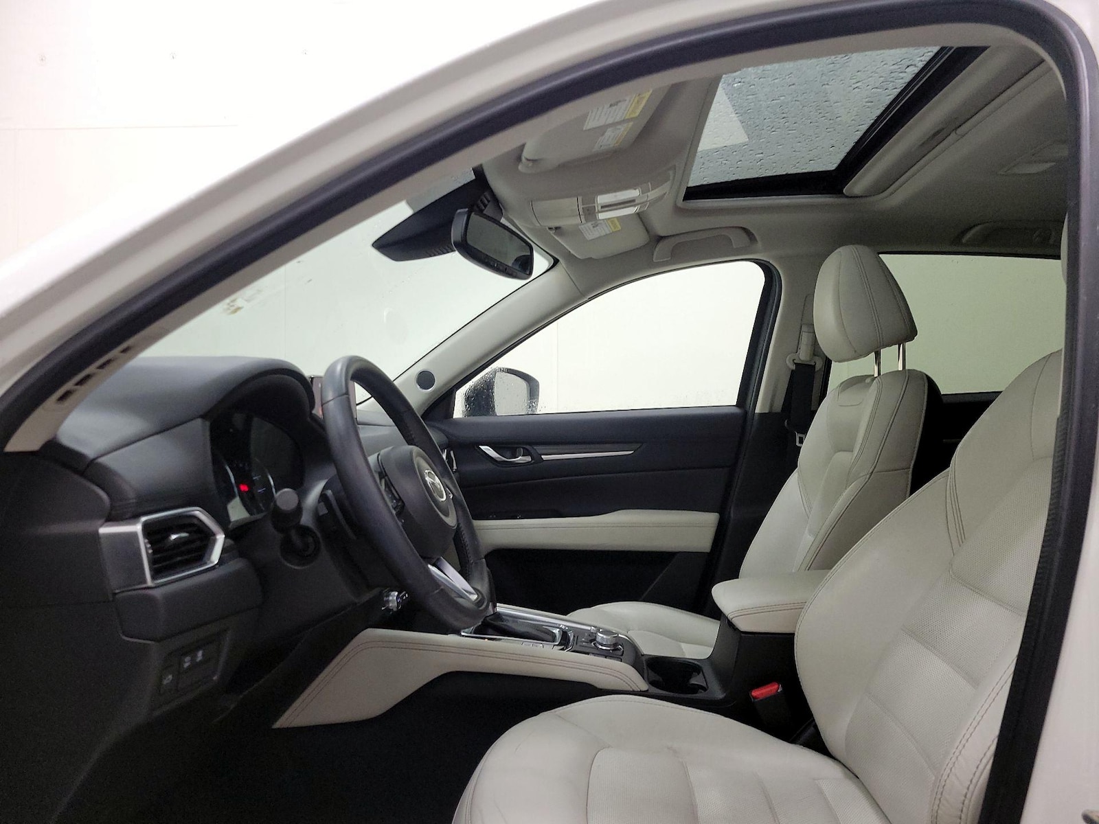 Sunroof(s) & Overhead Airbags