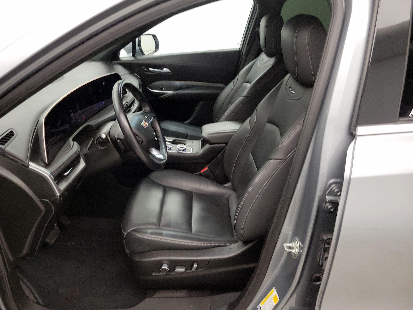 Power Seat(s) & Leather Seats