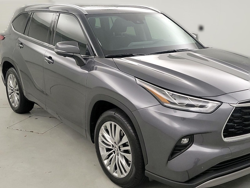 2023 Toyota Highlander Platinum