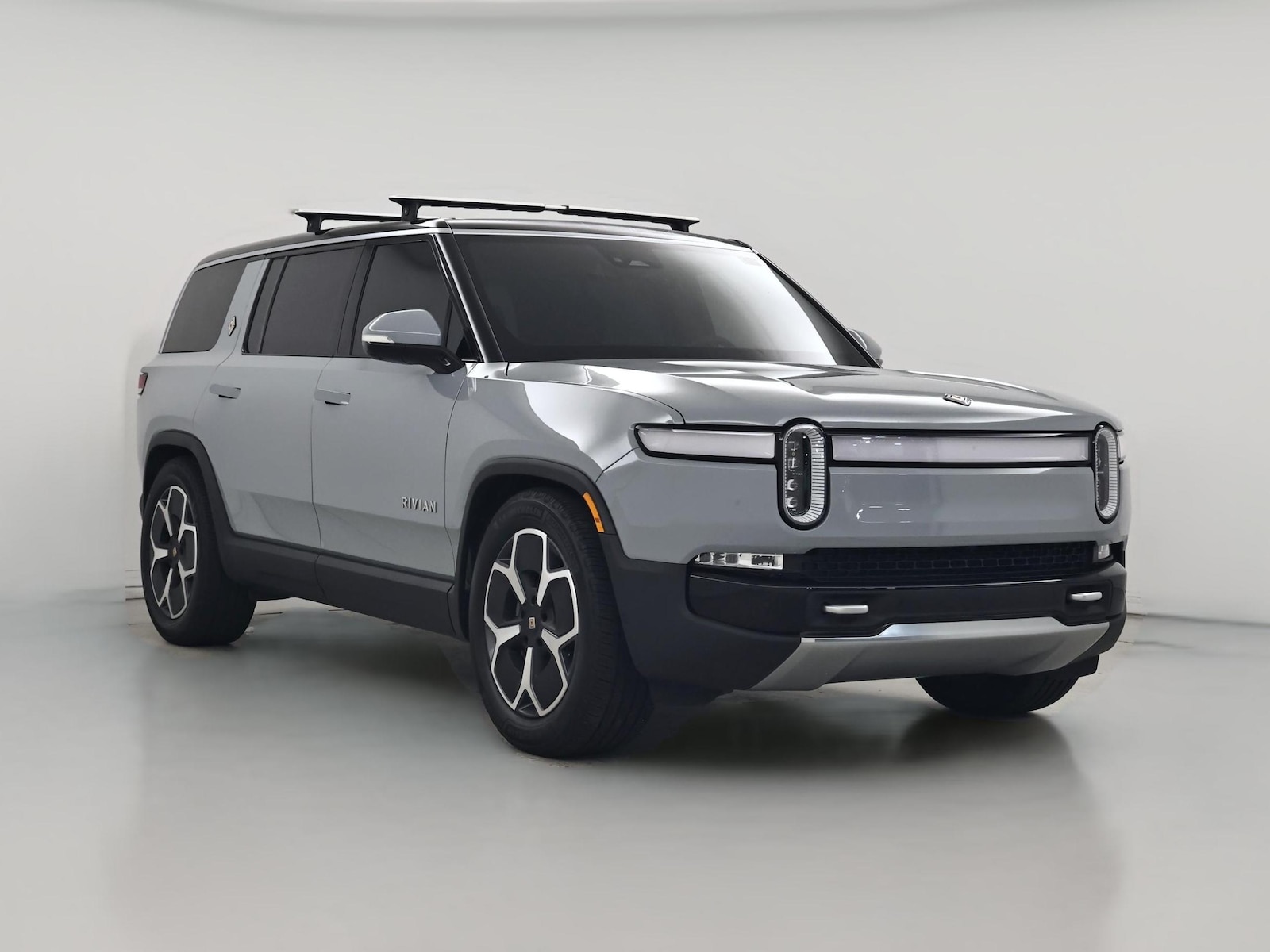 2024 Rivian R1S