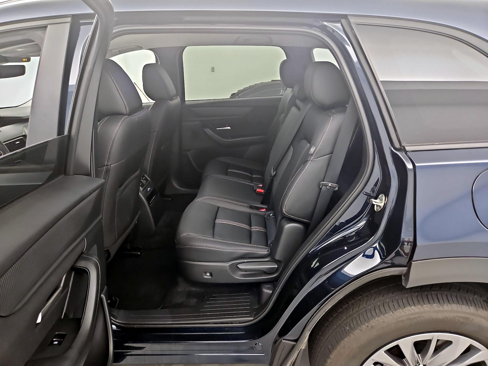 Rear Air Conditioning