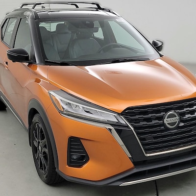 2021 Nissan Kicks SR