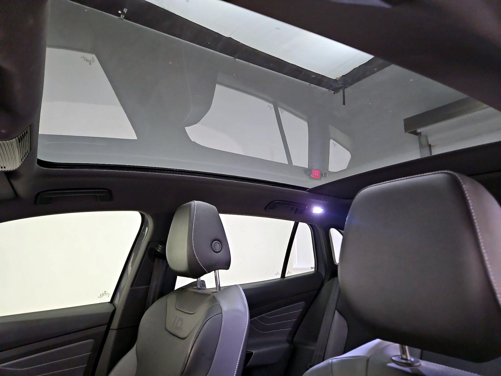 Skylight(s) & Overhead Airbags