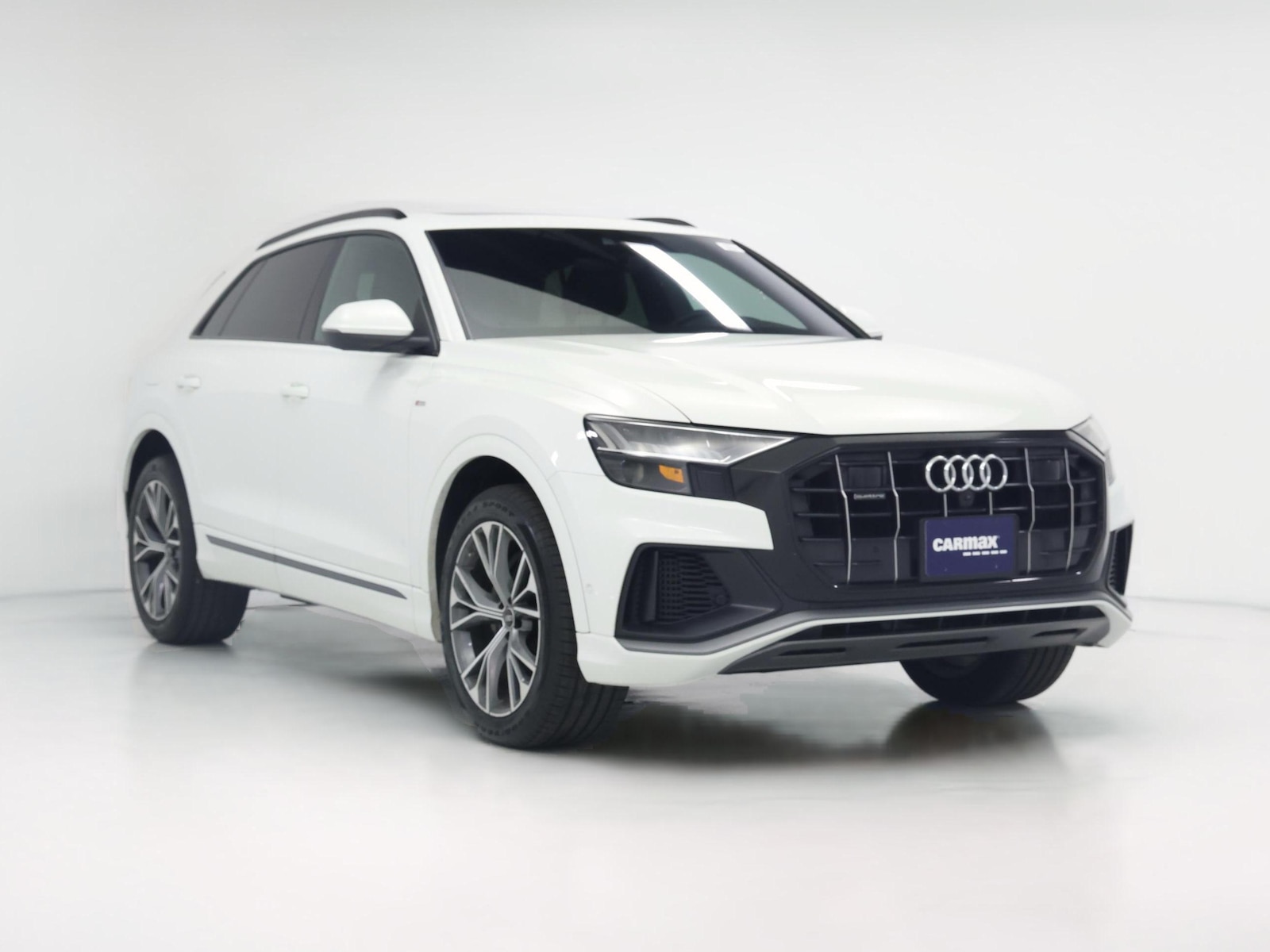 2023 Audi Q8