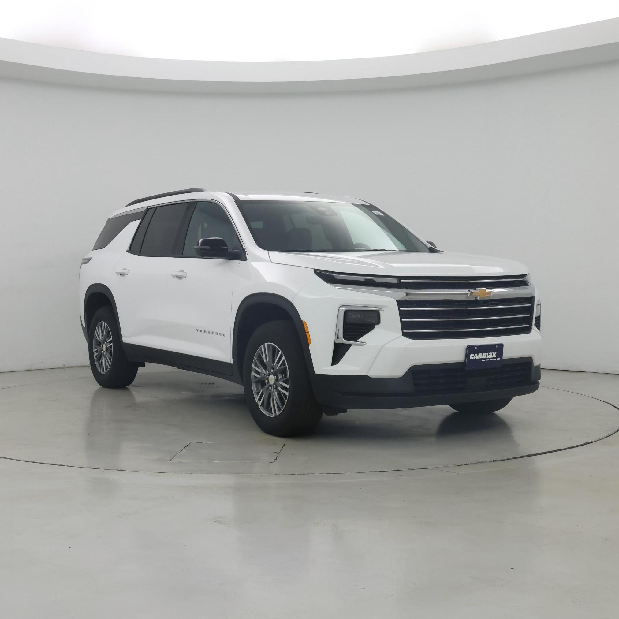 White 2026 Chevrolet Traverse SUV / Crossover Front-Wheel Drive Automatic
