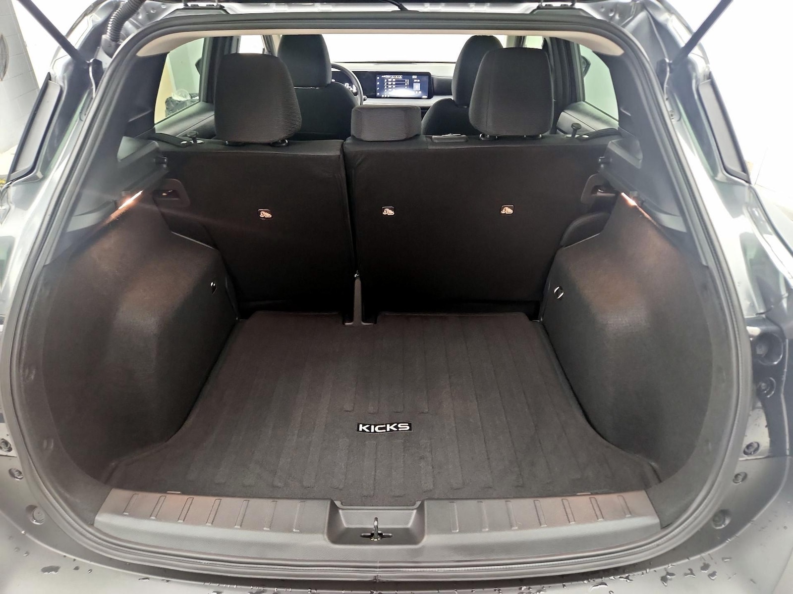2026 Nissan KICKS S - Photo 20