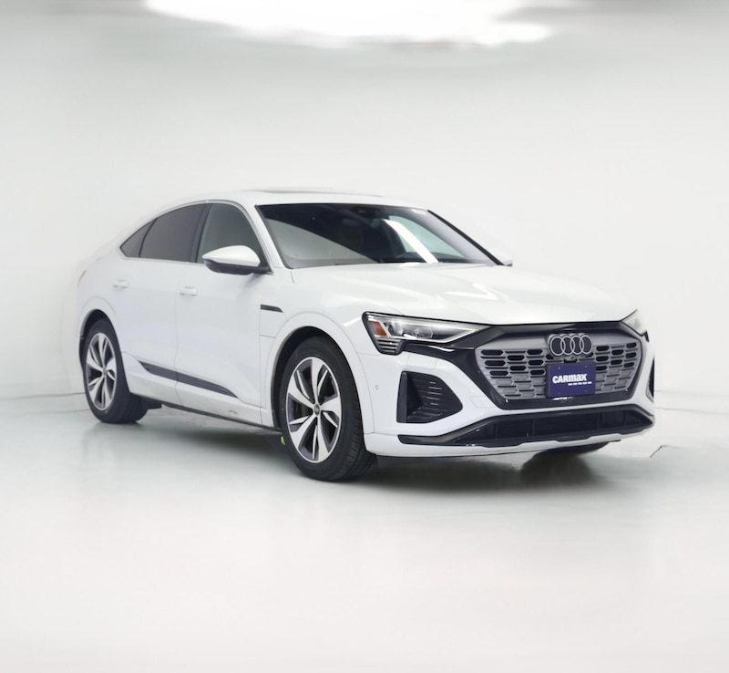 2024 Audi Q8 e-tron Sportback S-Line Premium Plus