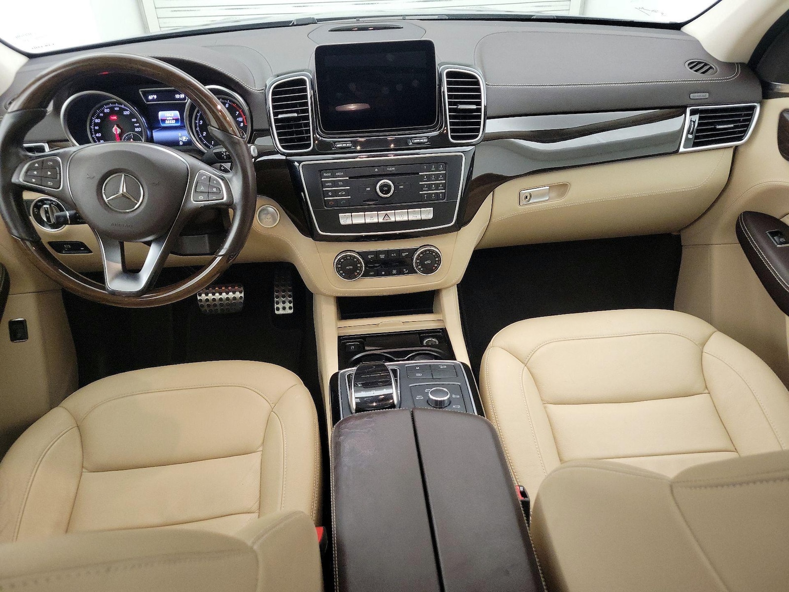 Apple CarPlay®