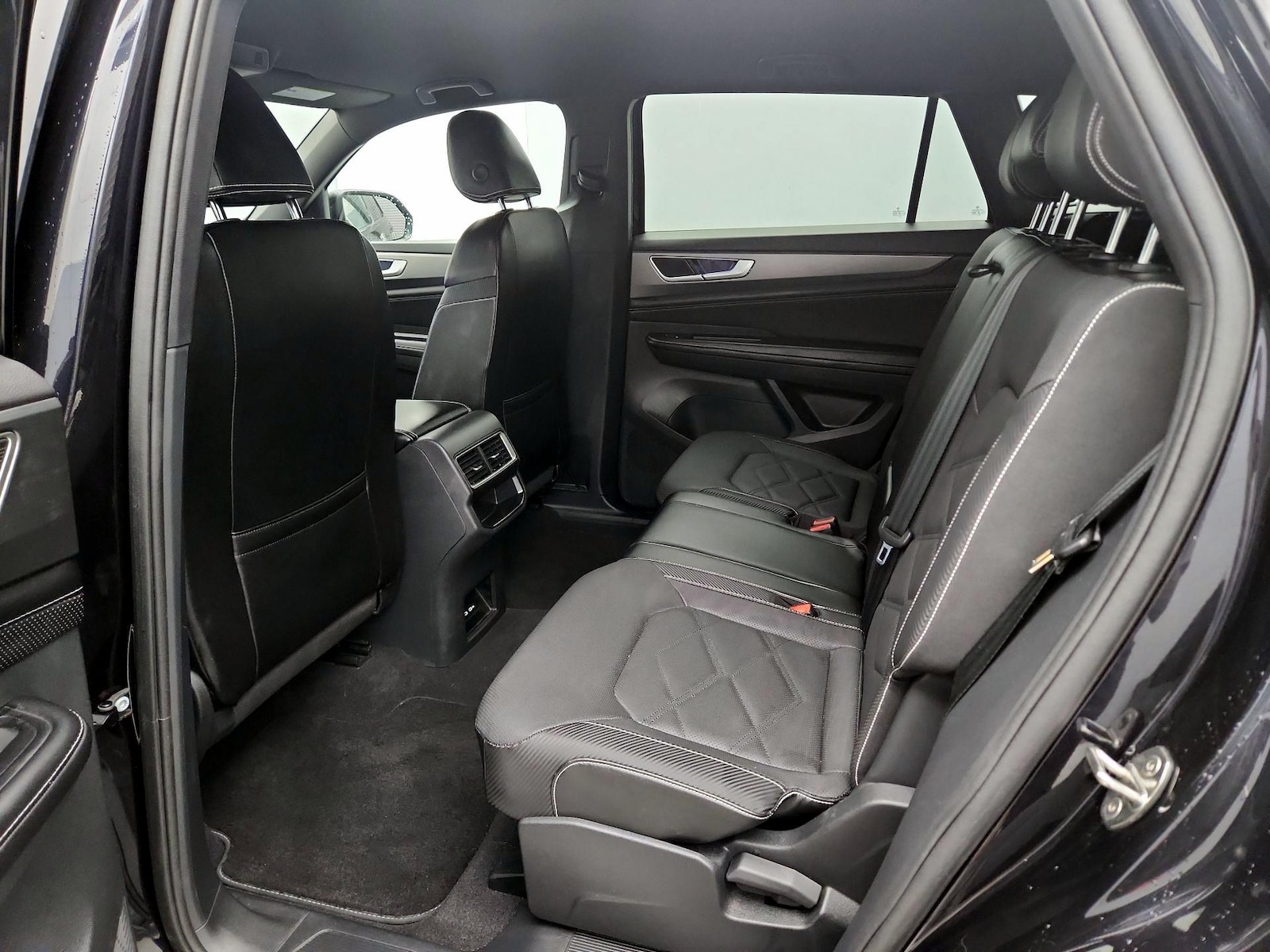 2024 Volkswagen Atlas Cross Sport SE - Photo 20