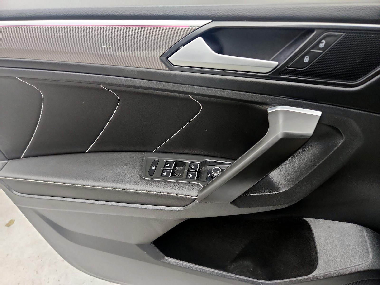 2023 Volkswagen Tiguan SE R-LINE BLACK - Photo 13