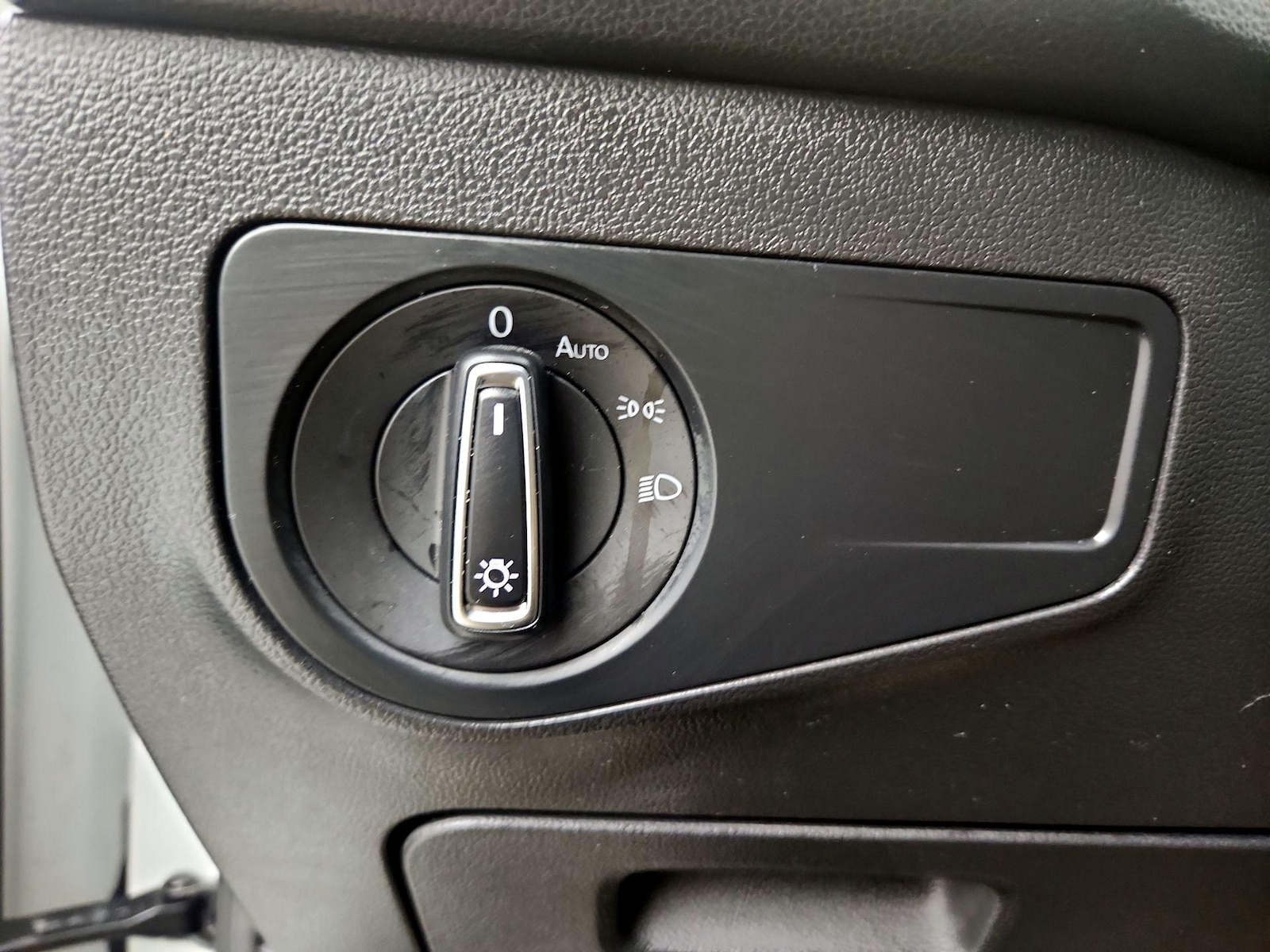 2023 Volkswagen Tiguan SE R-LINE BLACK - Photo 14