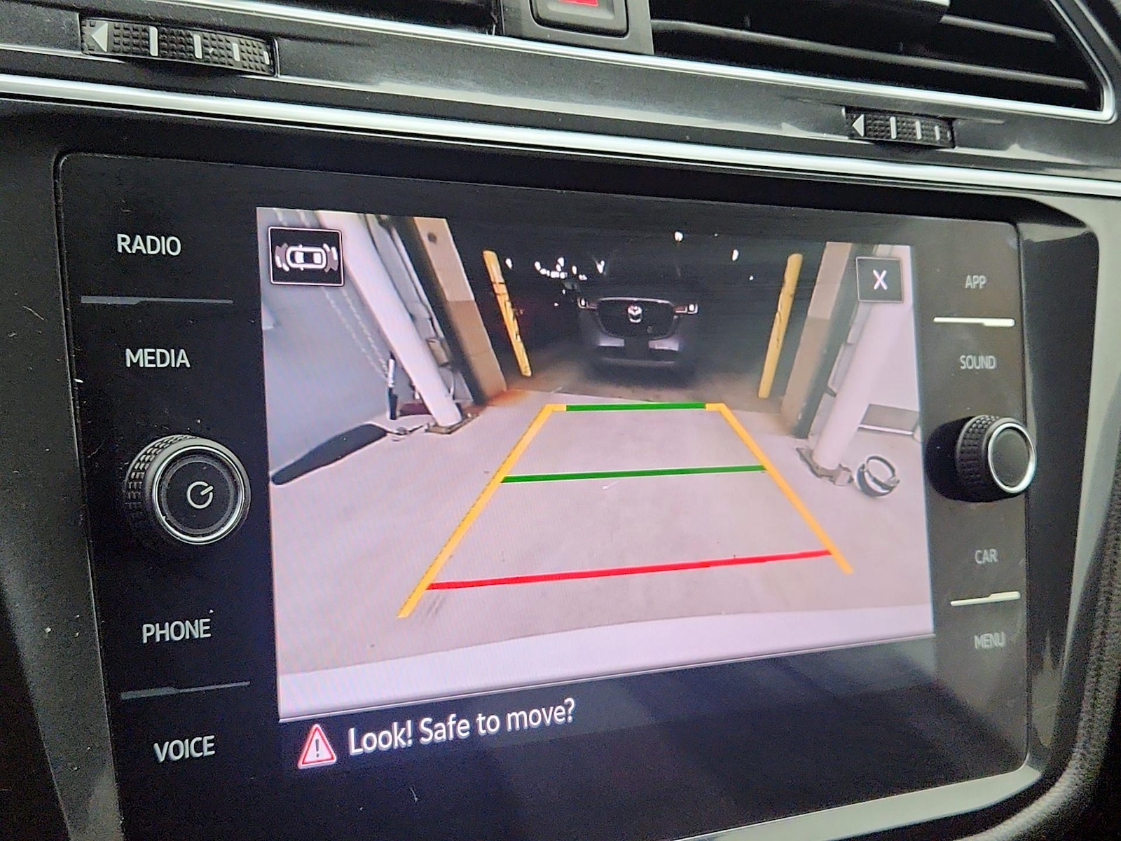 2023 Volkswagen Tiguan SE R-LINE BLACK - Photo 15
