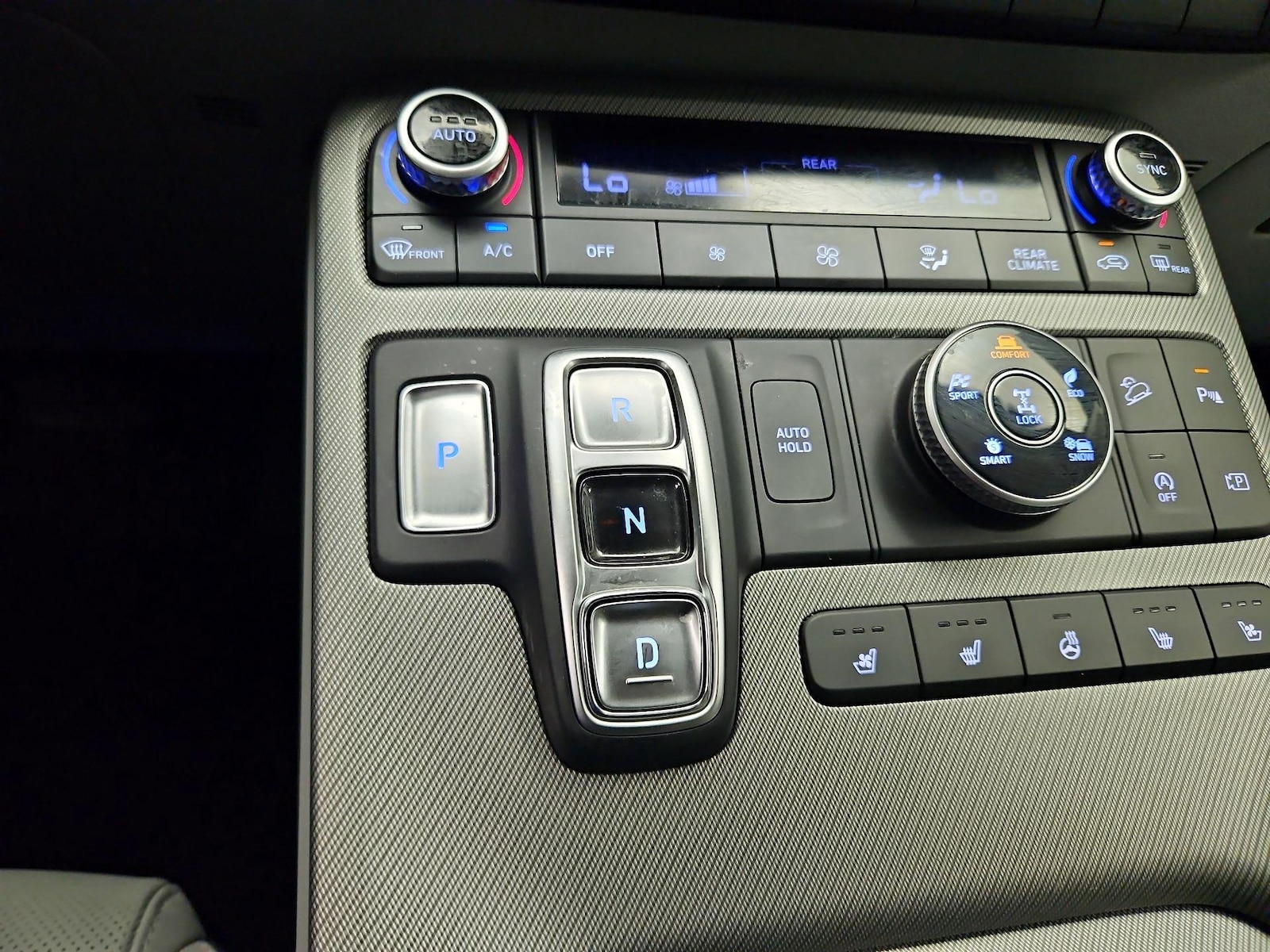 2024 Hyundai Palisade SEL - Photo 17
