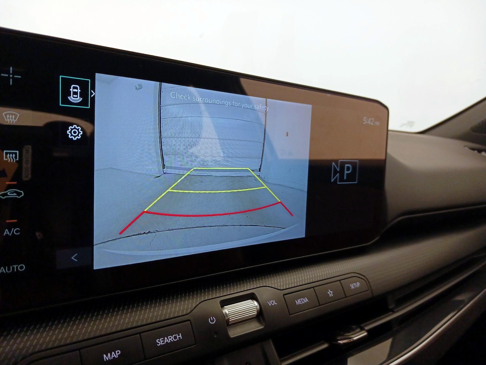 2025 Kia K4 GT-Line - Photo 16